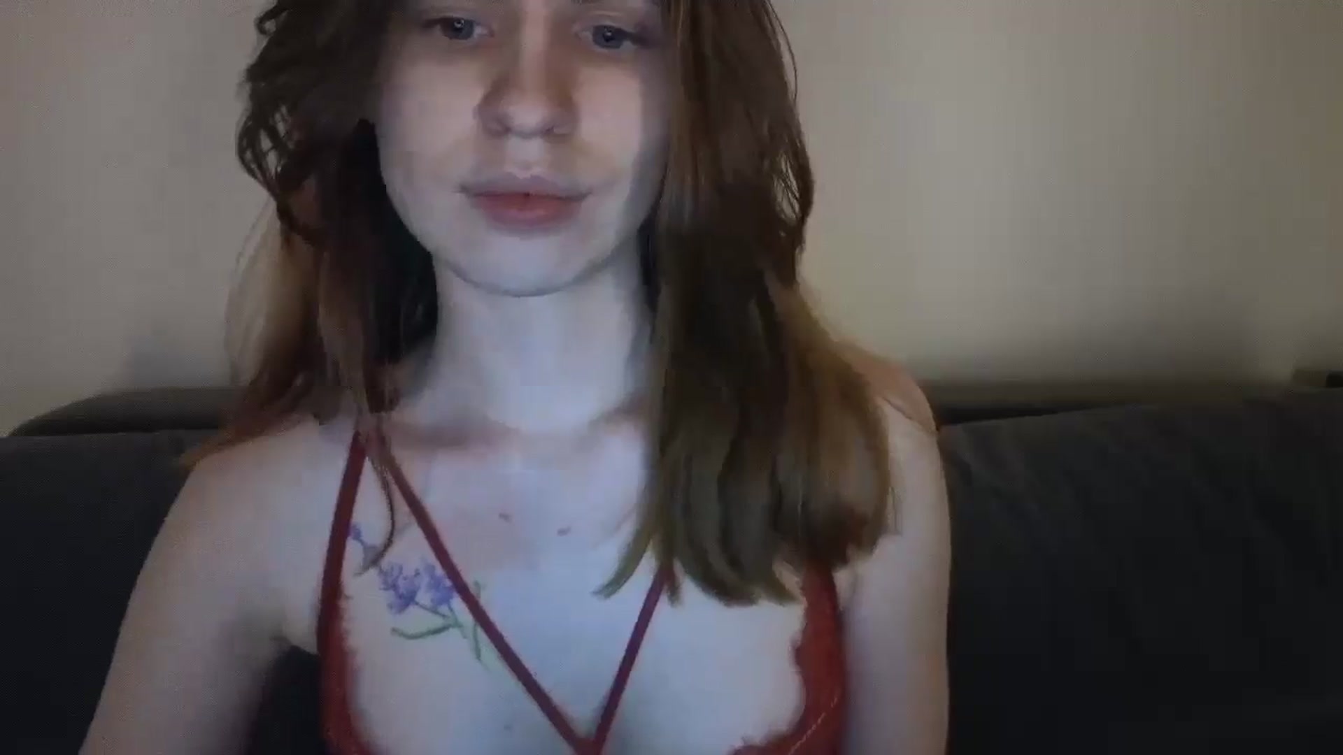 Gallery image thumbnail from Yuri_elfie's myfreecams stream on, 01/25/2025, 07:24 image 3 of 20