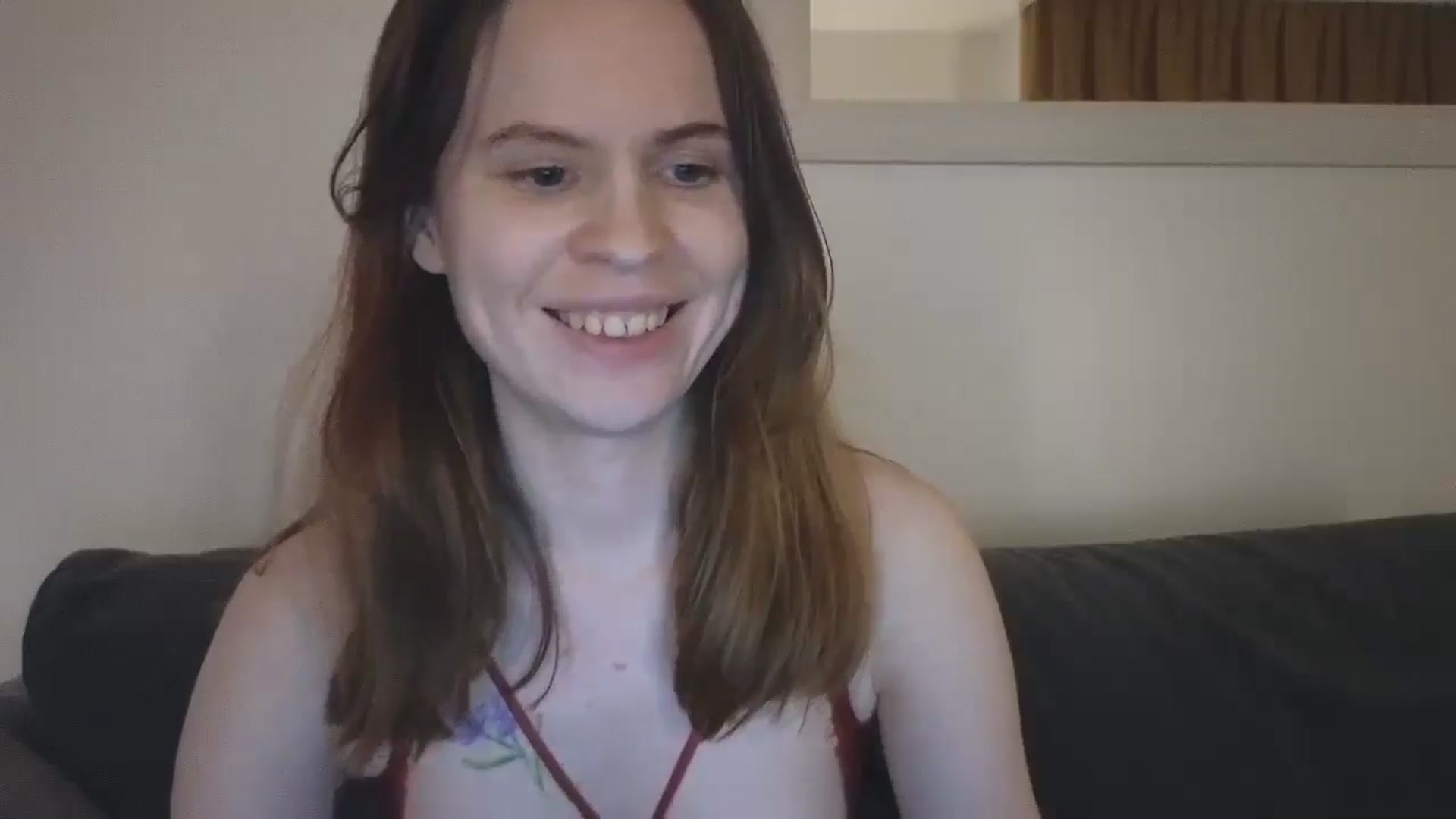 Gallery image thumbnail from Yuri_elfie's myfreecams stream on, 01/25/2025, 08:26 image 6 of 20