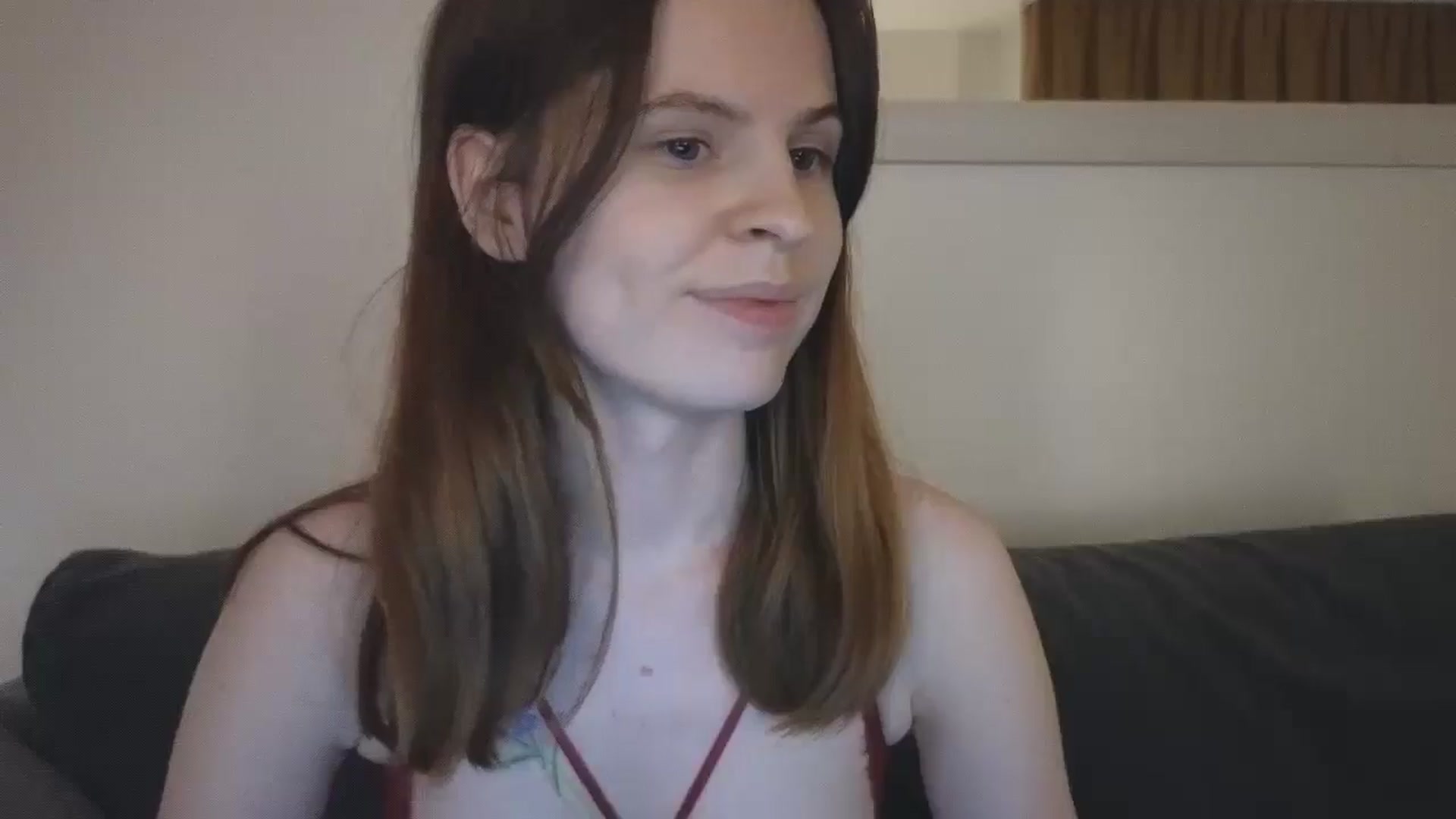 Gallery image thumbnail from Yuri_elfie's myfreecams stream on, 01/25/2025, 08:26 image 2 of 20