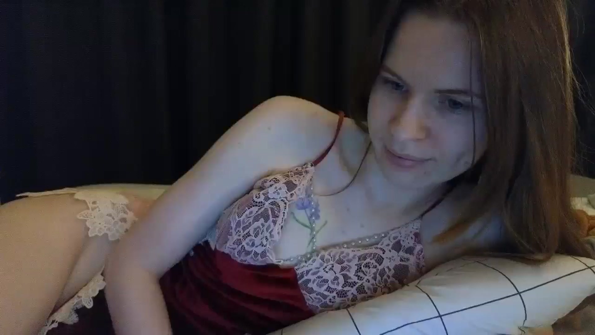 Gallery image thumbnail from Yuri_elfie's myfreecams stream on, 01/31/2025, 05:39 image 16 of 20