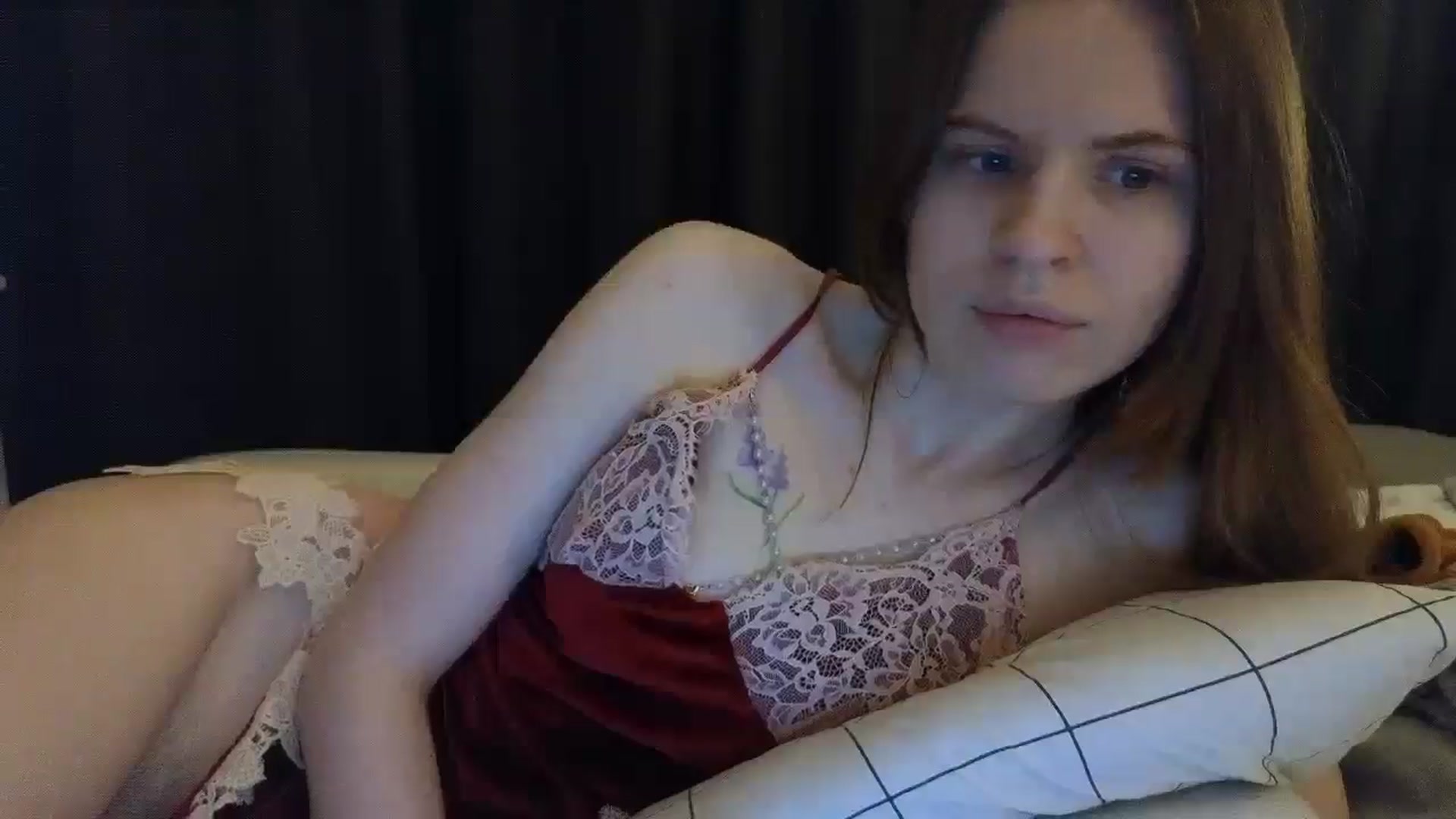 Gallery image thumbnail from Yuri_elfie's myfreecams stream on, 01/31/2025, 05:39 image 19 of 20