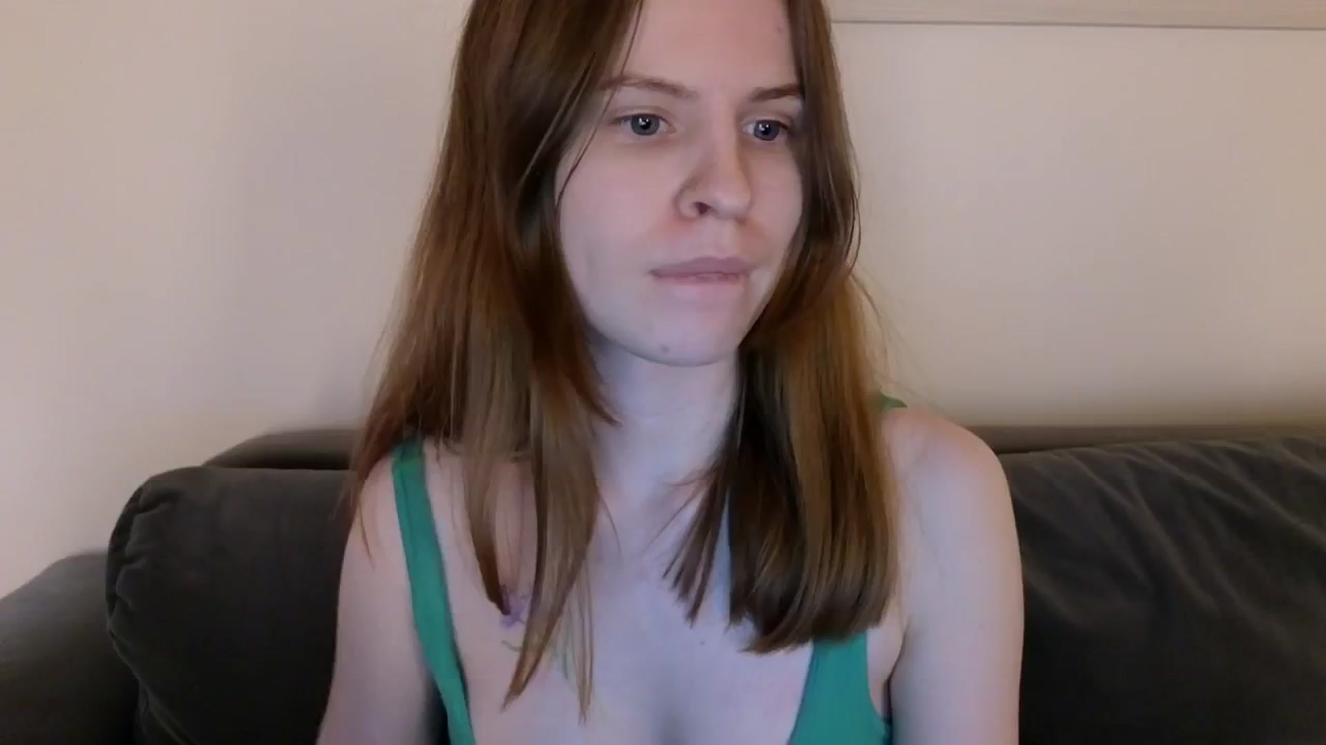 Gallery image thumbnail from Yuri_elfie's myfreecams stream on, 02/07/2025, 06:55 image 7 of 20