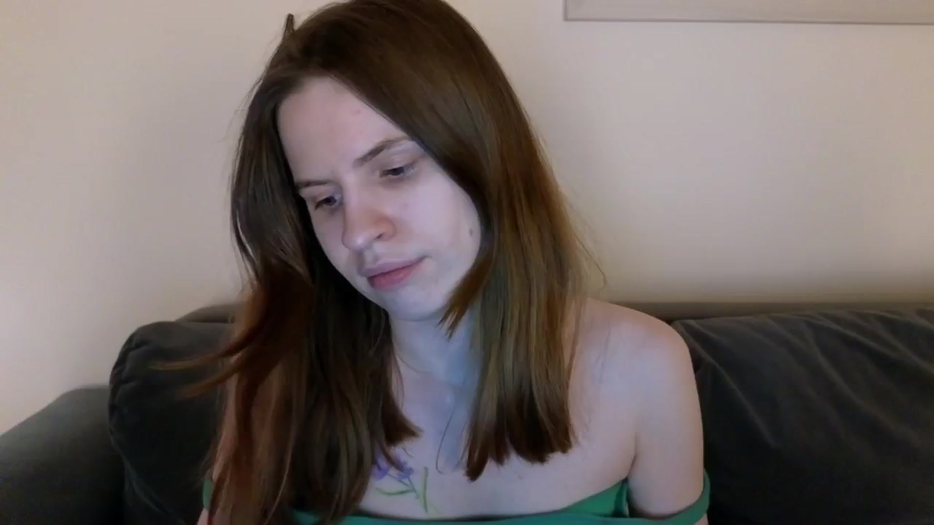Gallery image thumbnail from Yuri_elfie's myfreecams stream on, 02/07/2025, 08:00 image 7 of 20