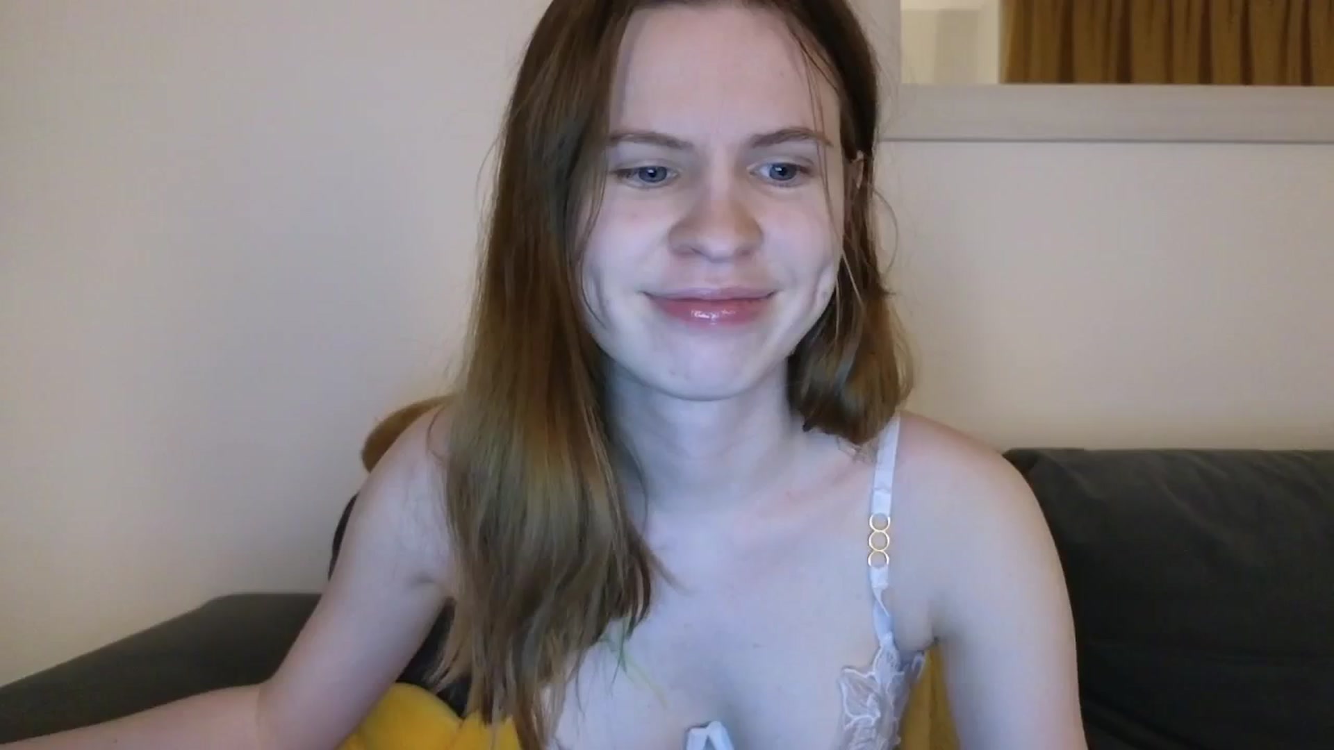 Gallery image thumbnail from Yuri_elfie's myfreecams stream on, 02/11/2025, 07:20 image 20 of 20