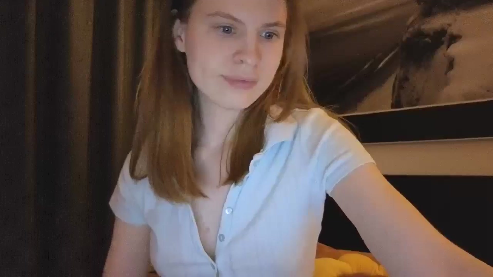 Gallery image thumbnail from Yuri_elfie's myfreecams stream on, 03/03/2025, 07:22 image 20 of 20