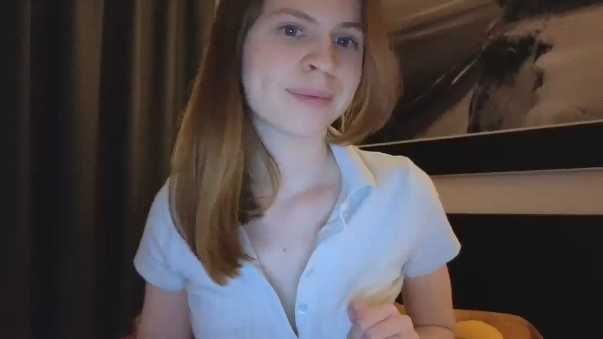 Gallery image thumbnail from Yuri_elfie's myfreecams stream on, 03/03/2025, 07:22 image 5 of 20