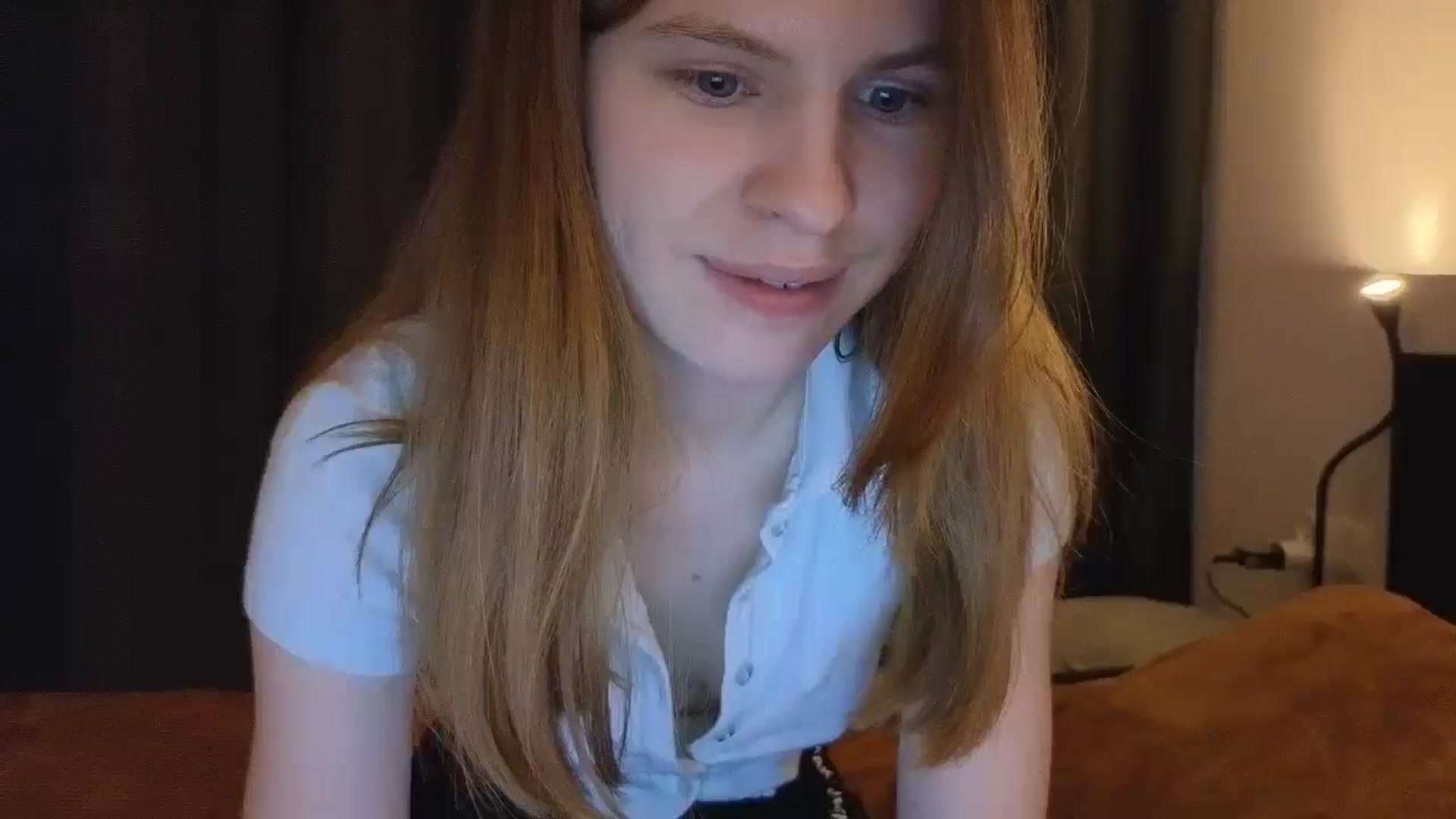 Gallery image thumbnail from Yuri_elfie's myfreecams stream on, 03/03/2025, 08:08 image 16 of 20