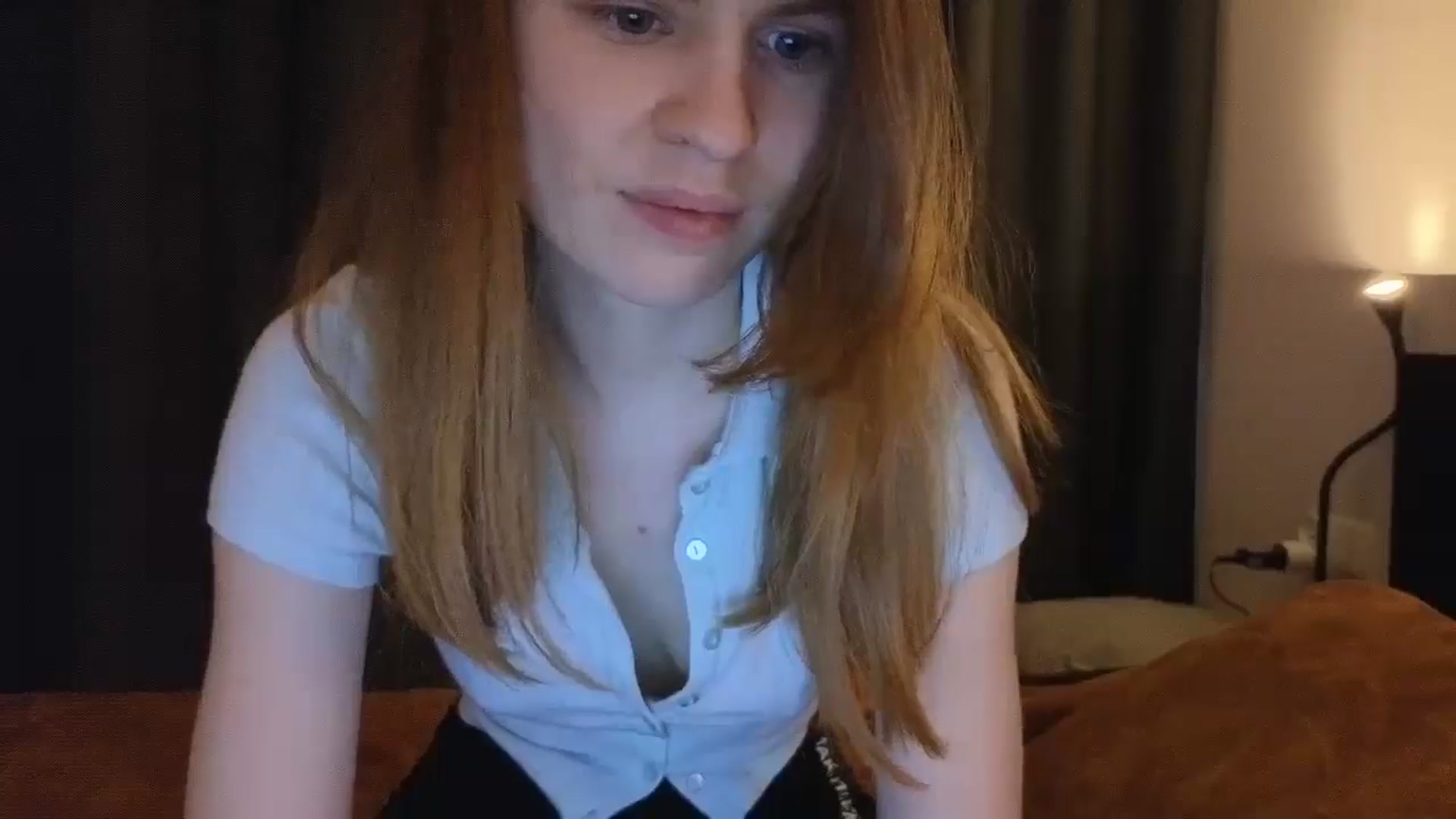 Gallery image thumbnail from Yuri_elfie's myfreecams stream on, 03/03/2025, 08:08 image 6 of 20