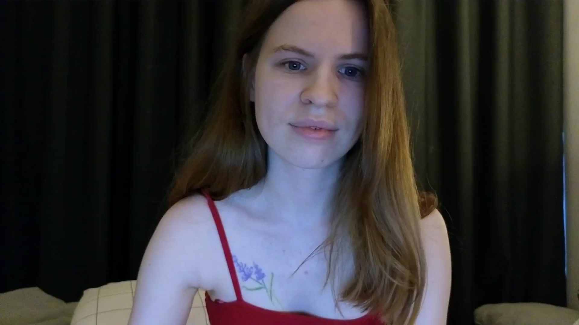 Gallery image thumbnail from Yuri_elfie's myfreecams stream on, 03/08/2025, 08:39 image 1 of 20