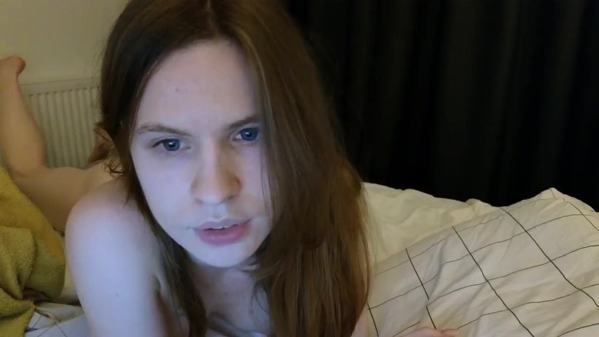 Gallery image thumbnail from Yuri_elfie's myfreecams stream on, 03/08/2025, 10:30 image 11 of 20