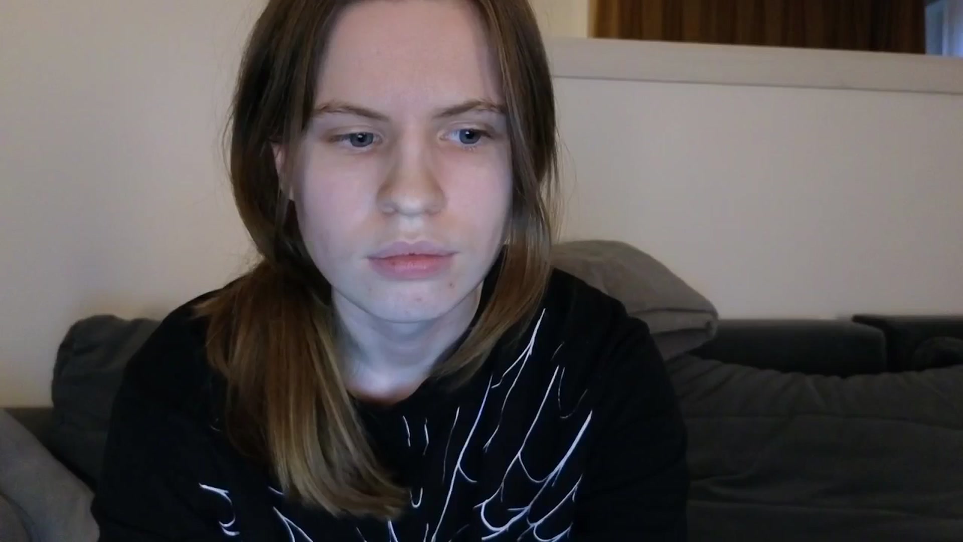 Gallery image thumbnail from Yuri_elfie's myfreecams stream on, 03/13/2025, 17:27 image 3 of 20