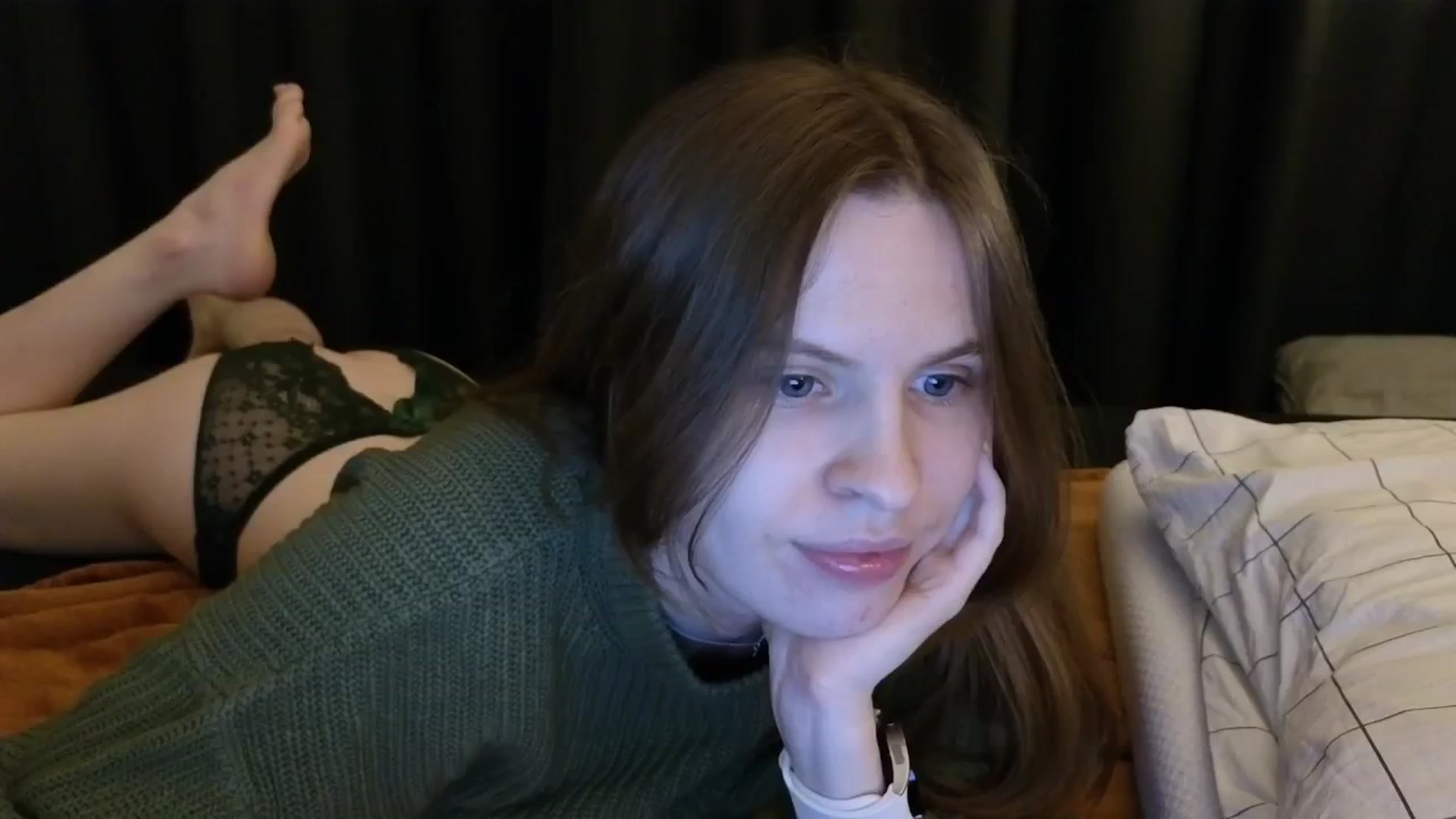 Gallery image thumbnail from Yuri_elfie's myfreecams stream on, 03/21/2025, 04:46 image 5 of 20