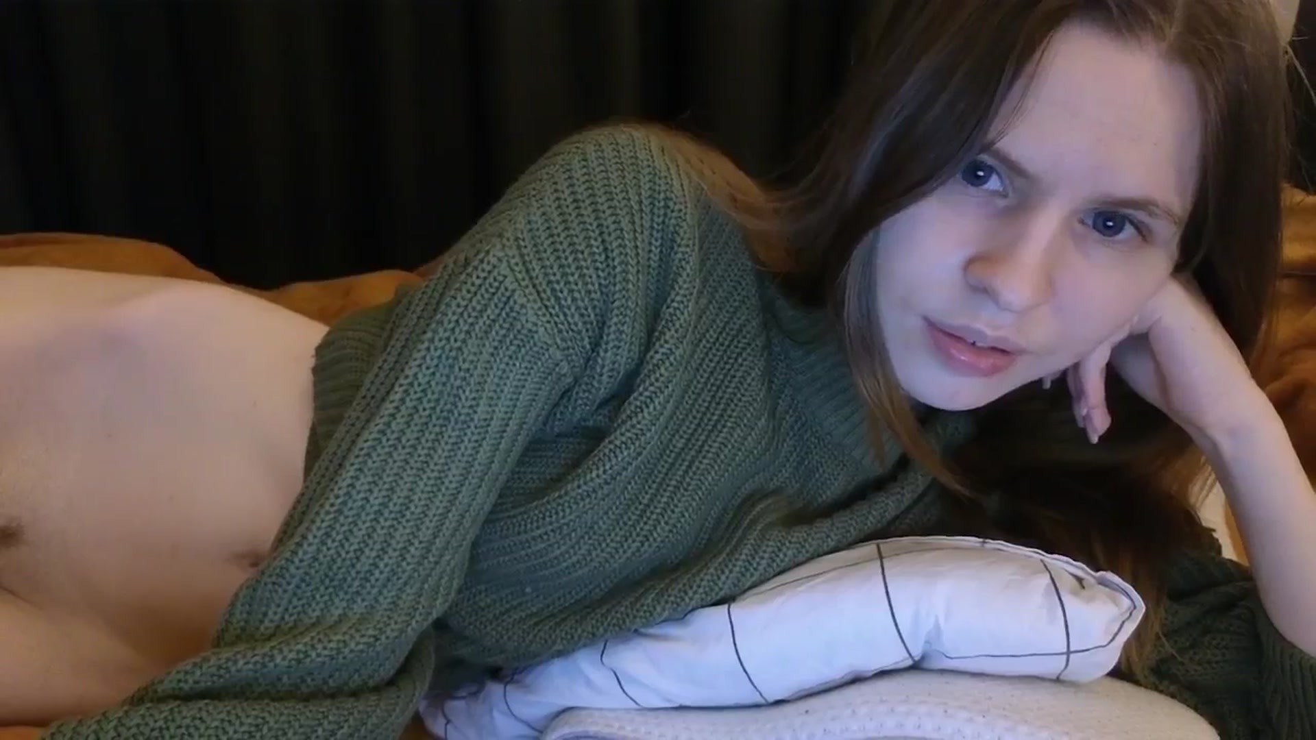Gallery image thumbnail from Yuri_elfie's myfreecams stream on, 03/22/2025, 06:58 image 15 of 20