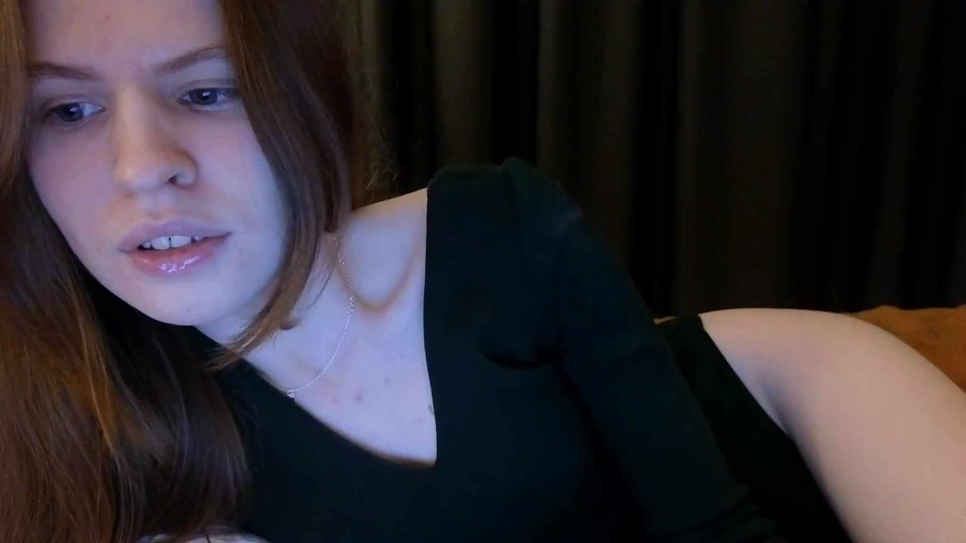Gallery image thumbnail from Yuri_elfie's myfreecams stream on, 03/24/2025, 04:02 image 6 of 20