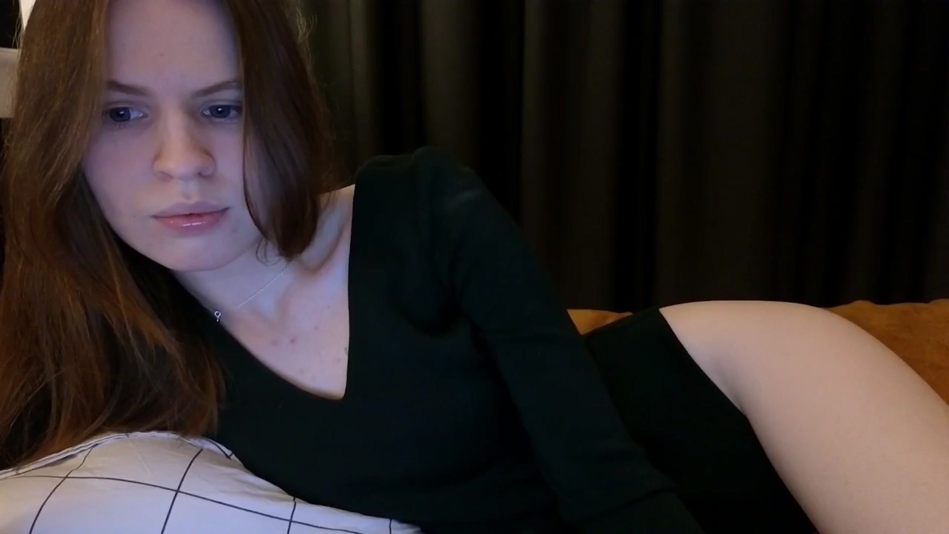 Gallery image thumbnail from Yuri_elfie's myfreecams stream on, 03/24/2025, 04:02 image 3 of 20