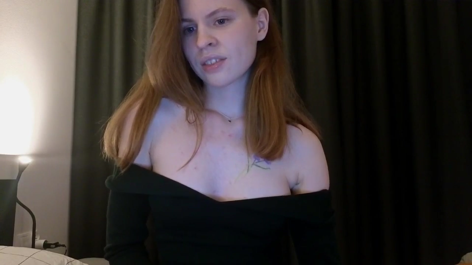 Gallery image thumbnail from Yuri_elfie's myfreecams stream on, 03/24/2025, 04:02 image 18 of 20