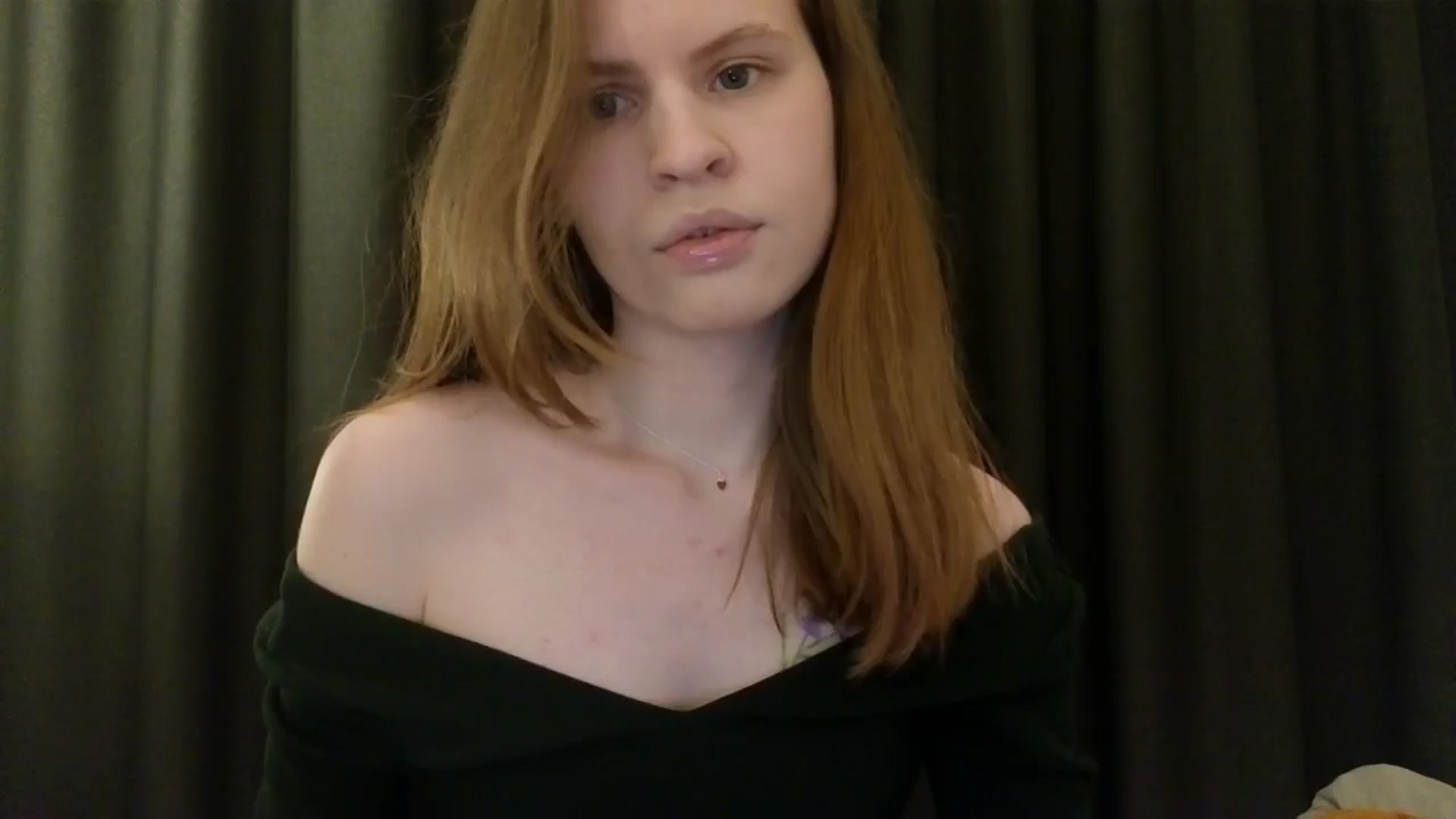 Gallery image thumbnail from Yuri_elfie's myfreecams stream on, 03/24/2025, 04:34 image 12 of 20