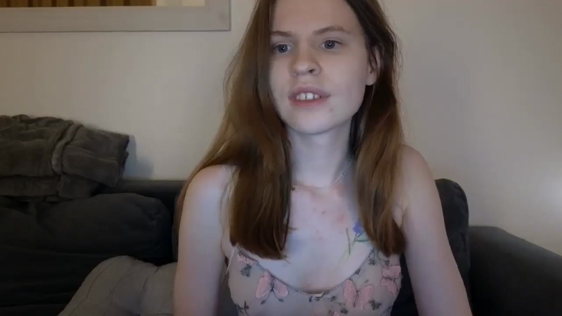 Gallery image thumbnail from Yuri_elfie's myfreecams stream on, 03/26/2025, 13:56 image 5 of 20