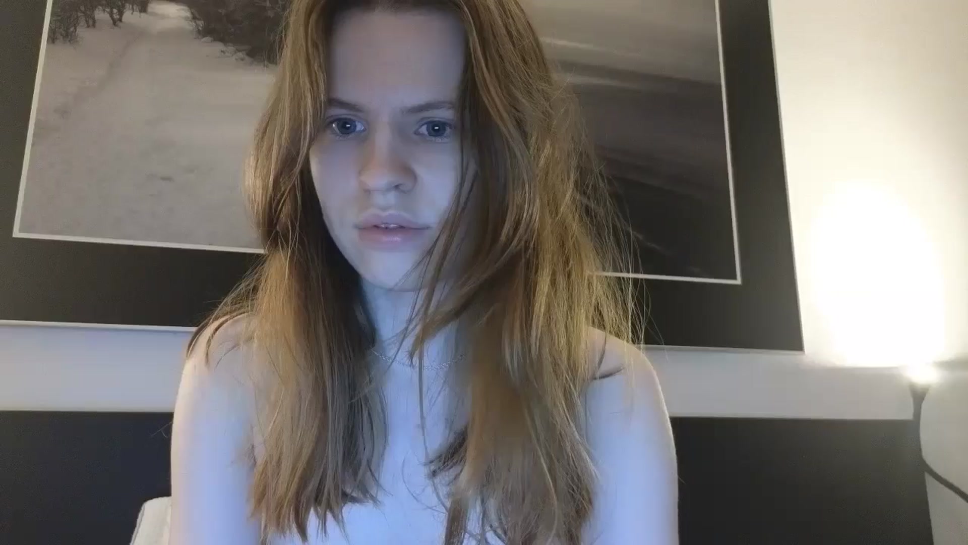 Gallery image thumbnail from Yuri_elfie's myfreecams stream on, 03/27/2025, 06:10 image 3 of 20