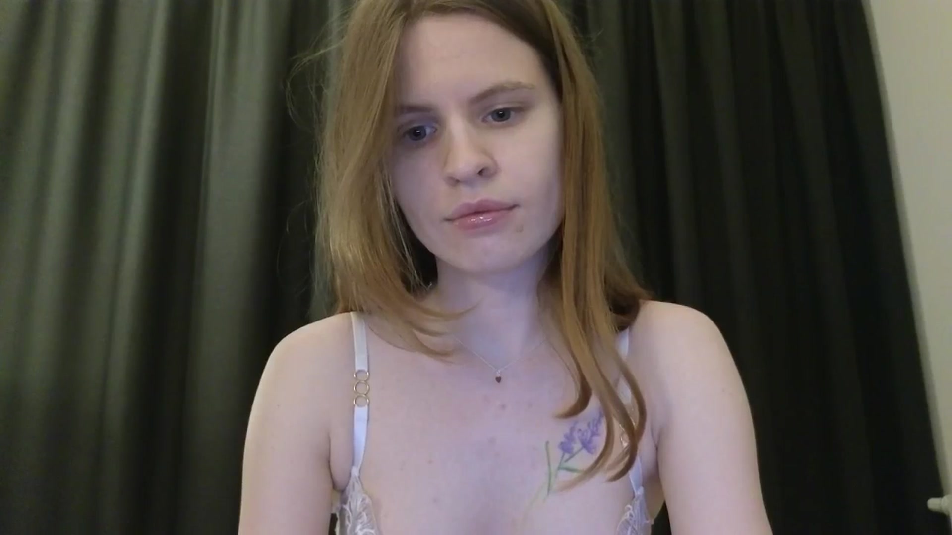 Gallery image thumbnail from Yuri_elfie's myfreecams stream on, 03/30/2025, 02:31 image 19 of 20