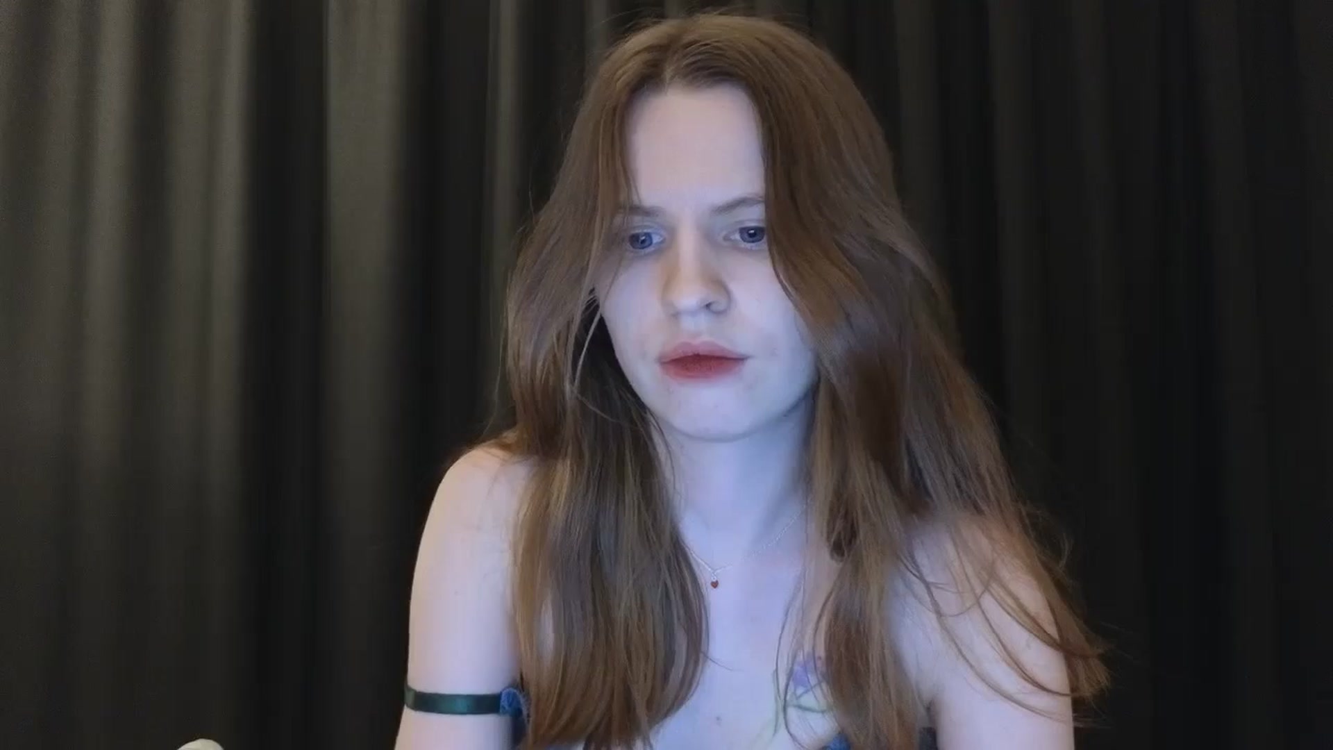 Gallery image thumbnail from Yuri_elfie's myfreecams stream on, 04/23/2025, 03:15 image 19 of 20