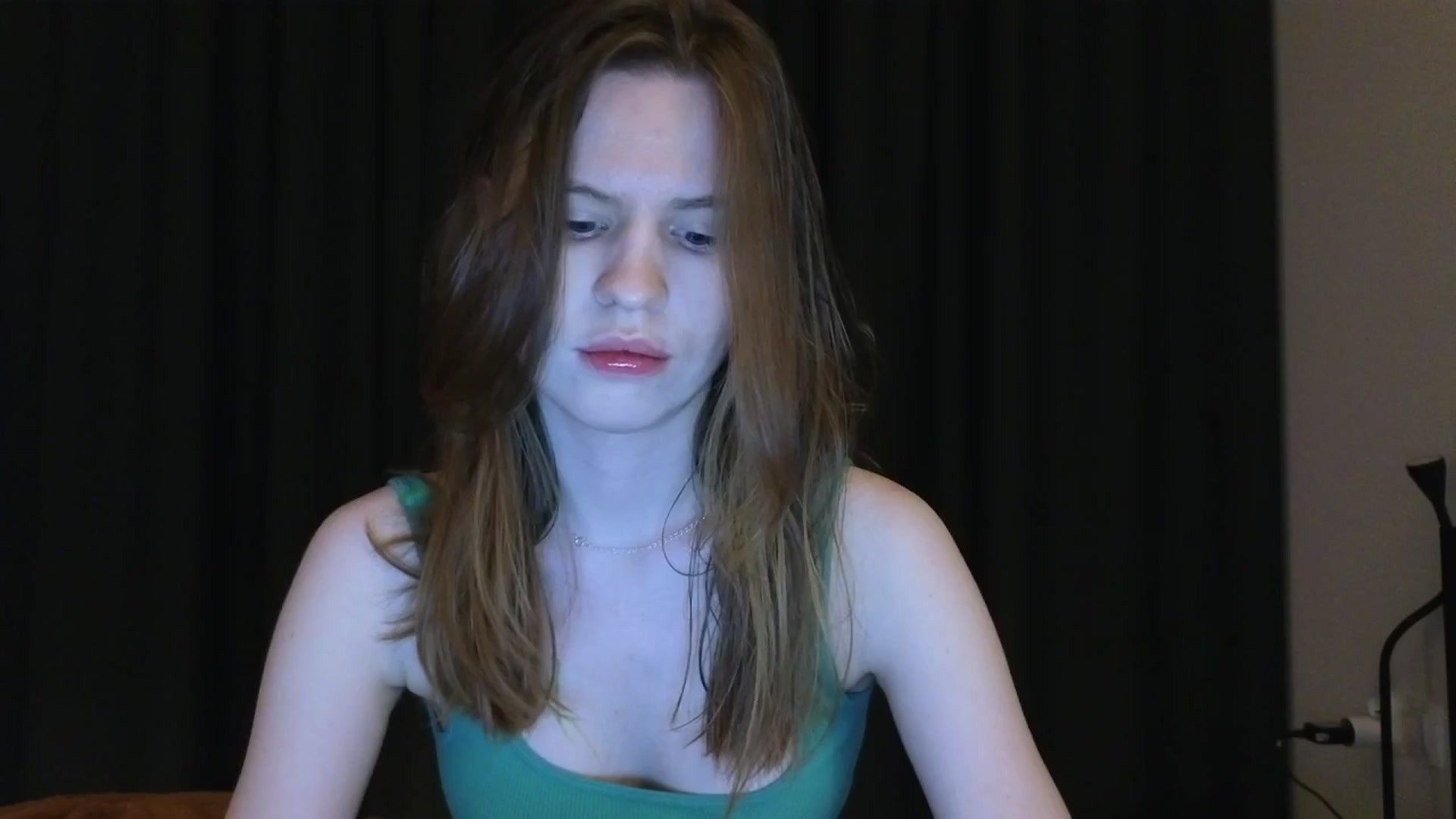 Gallery image thumbnail from Yuri_elfie's myfreecams stream on, 04/29/2025, 03:23 image 1 of 20