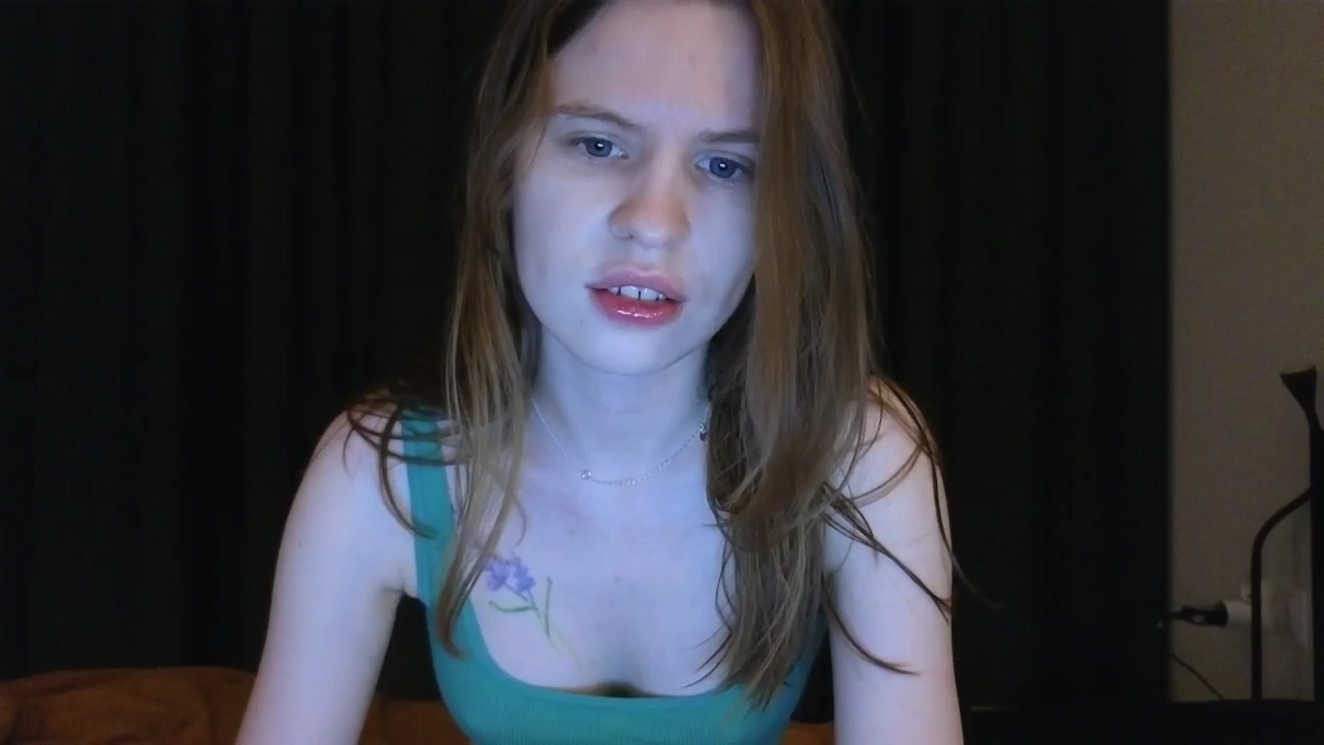Gallery image thumbnail from Yuri_elfie's myfreecams stream on, 04/29/2025, 03:23 image 5 of 20