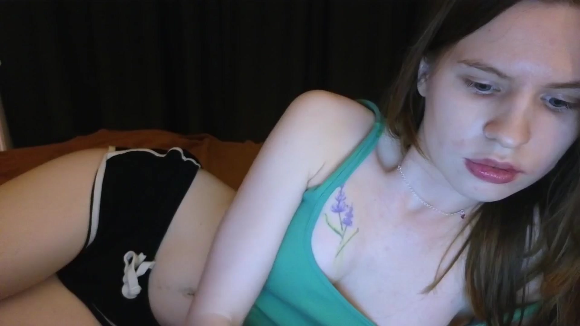 Gallery image thumbnail from Yuri_elfie's myfreecams stream on, 04/29/2025, 05:21 image 8 of 20