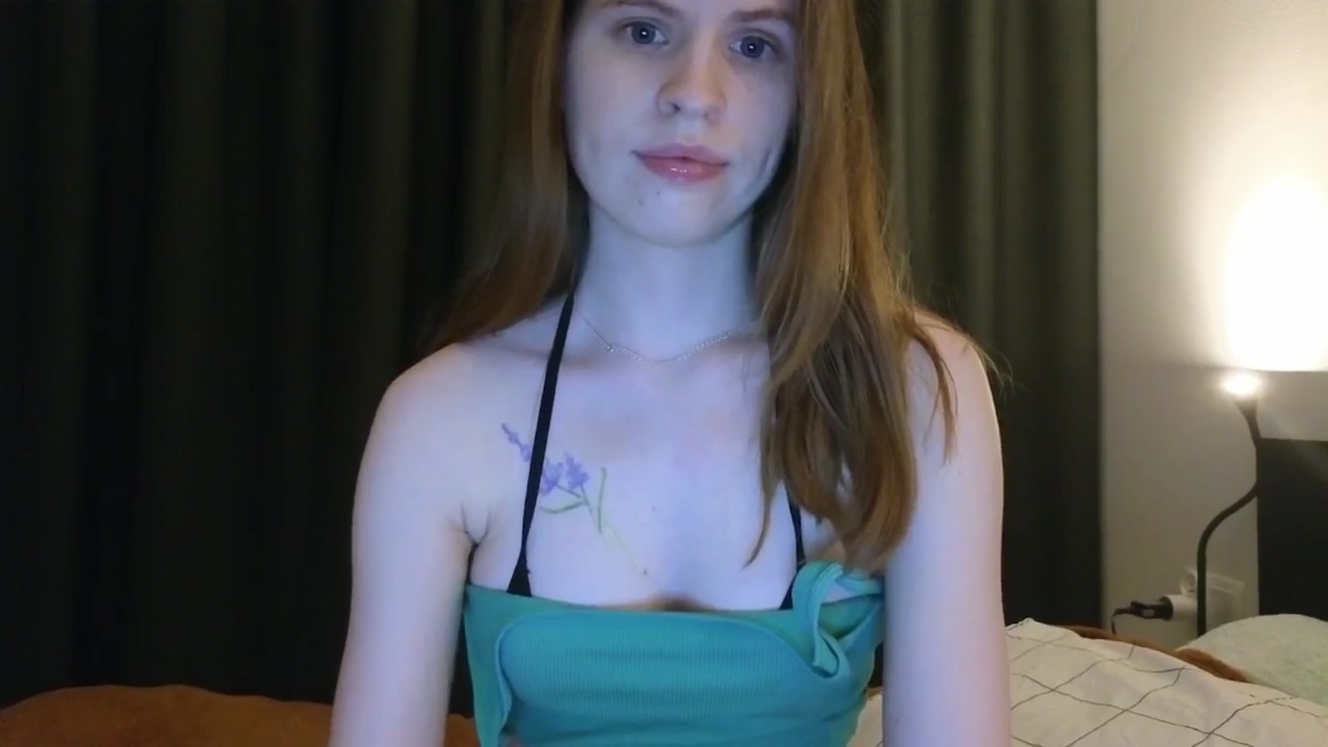 Gallery image thumbnail from Yuri_elfie's myfreecams stream on, 05/12/2025, 03:44 image 16 of 20