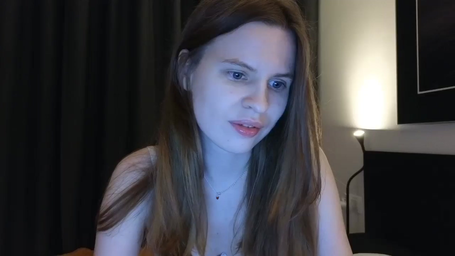 Gallery image thumbnail from Yuri_elfie's myfreecams stream on, 05/22/2025, 01:20 image 3 of 20