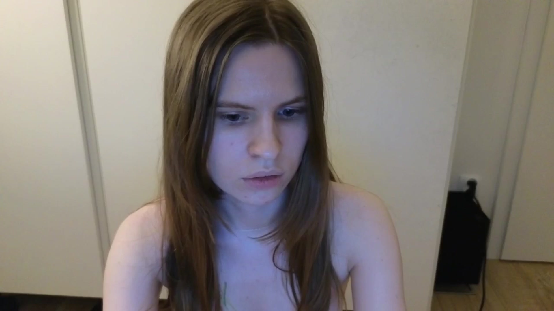 Gallery image thumbnail from Yuri_elfie's myfreecams stream on, 05/24/2025, 22:40 image 8 of 20