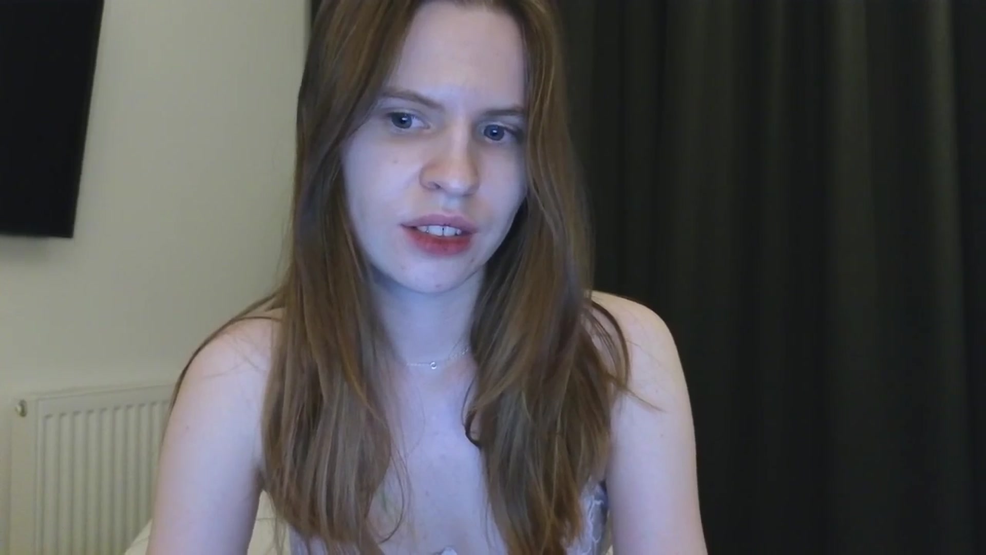 Gallery image thumbnail from Yuri_elfie's myfreecams stream on, 05/25/2025, 24:40 image 14 of 20