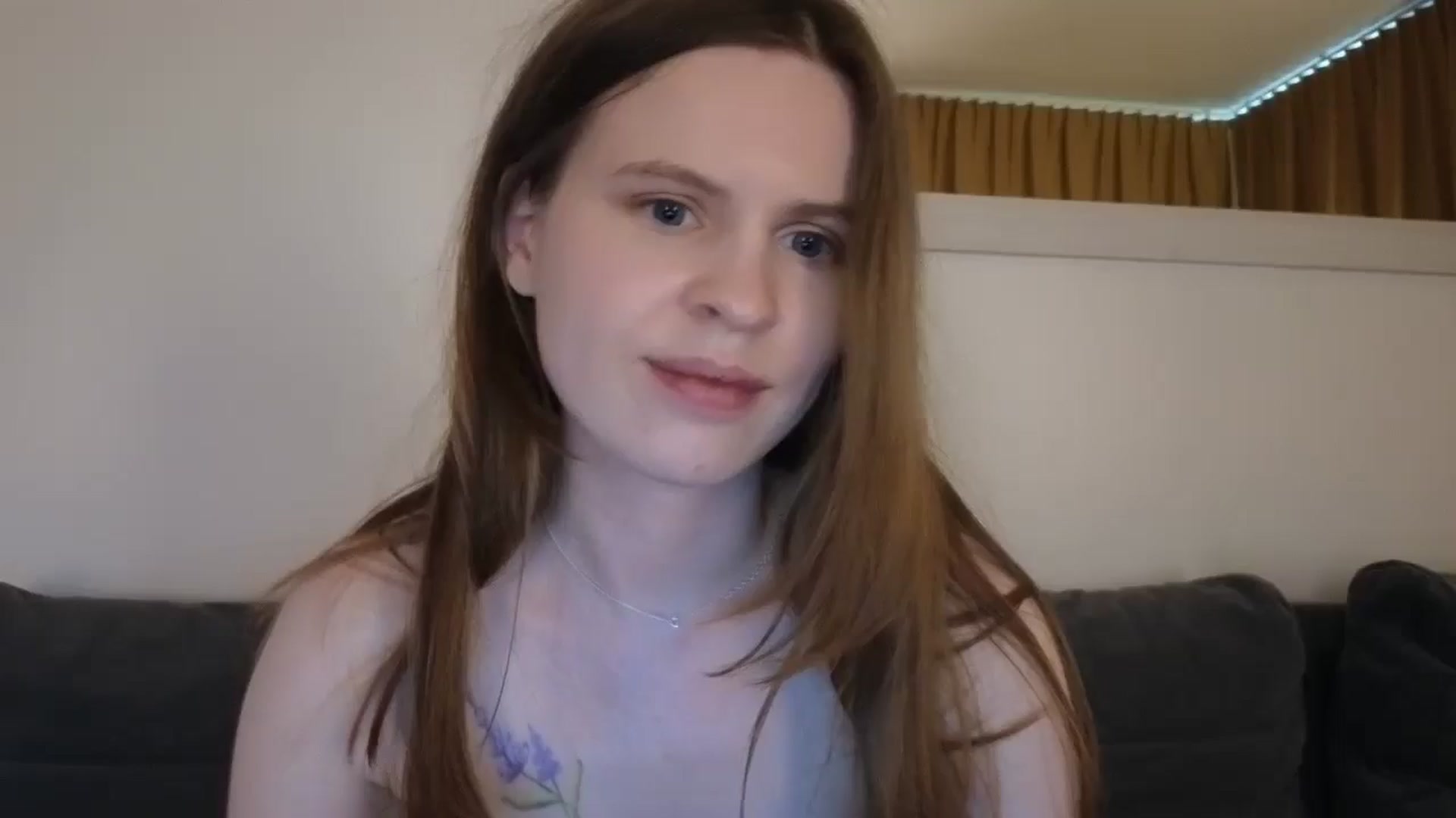 Gallery image thumbnail from Yuri_elfie's myfreecams stream on, 05/26/2025, 06:42 image 1 of 20