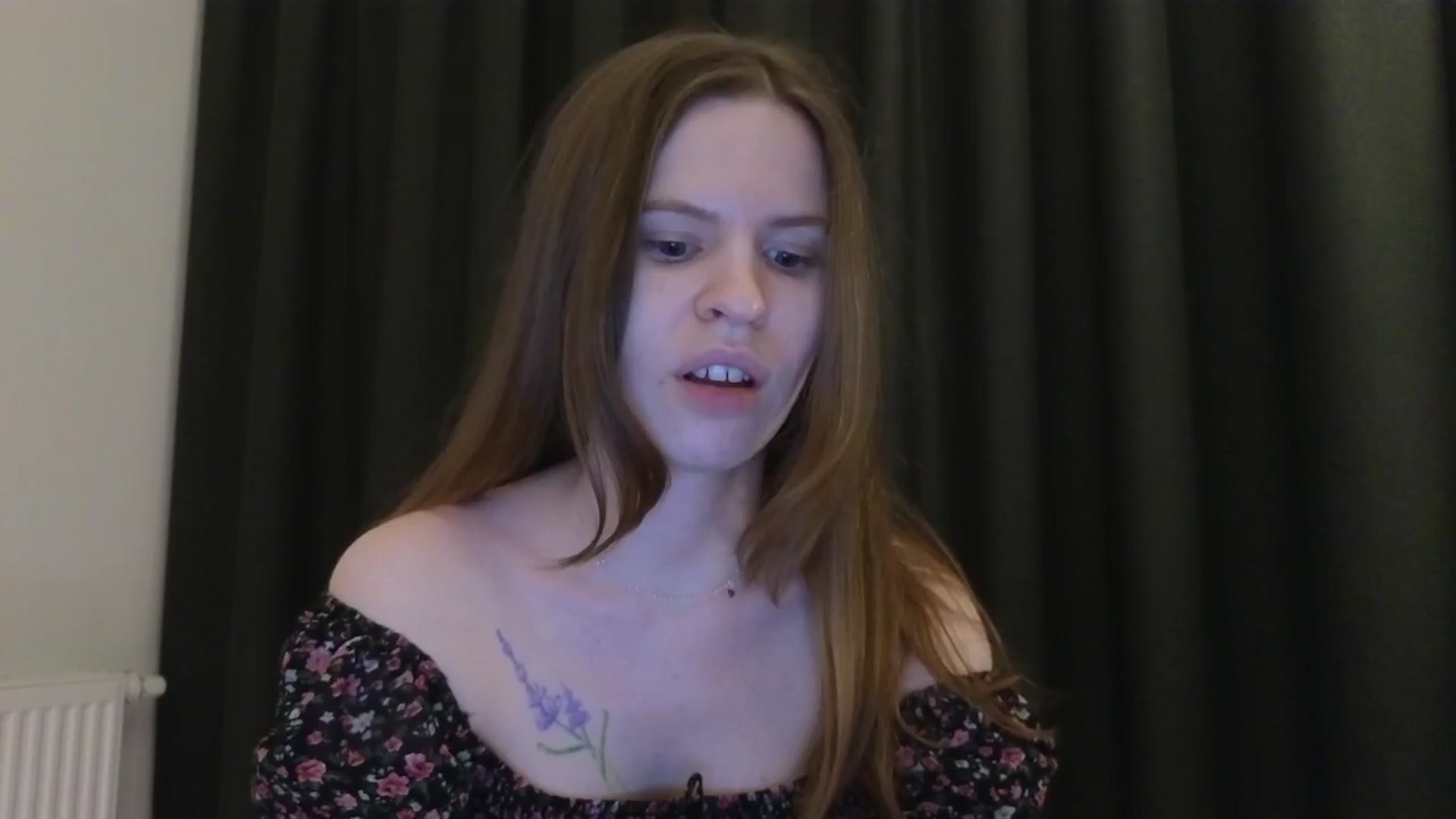 Gallery image thumbnail from Yuri_elfie's myfreecams stream on, 05/31/2025, 19:39 image 6 of 20