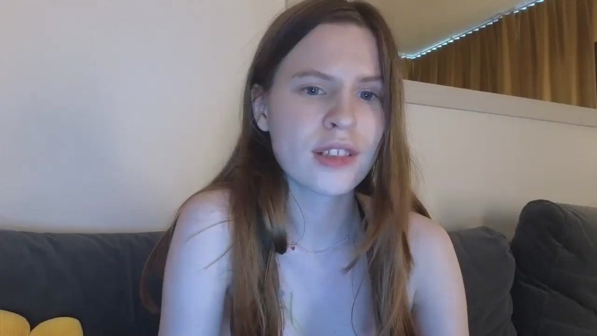 Gallery image thumbnail from Yuri_elfie's myfreecams stream on, 06/12/2025, 05:44 image 11 of 20