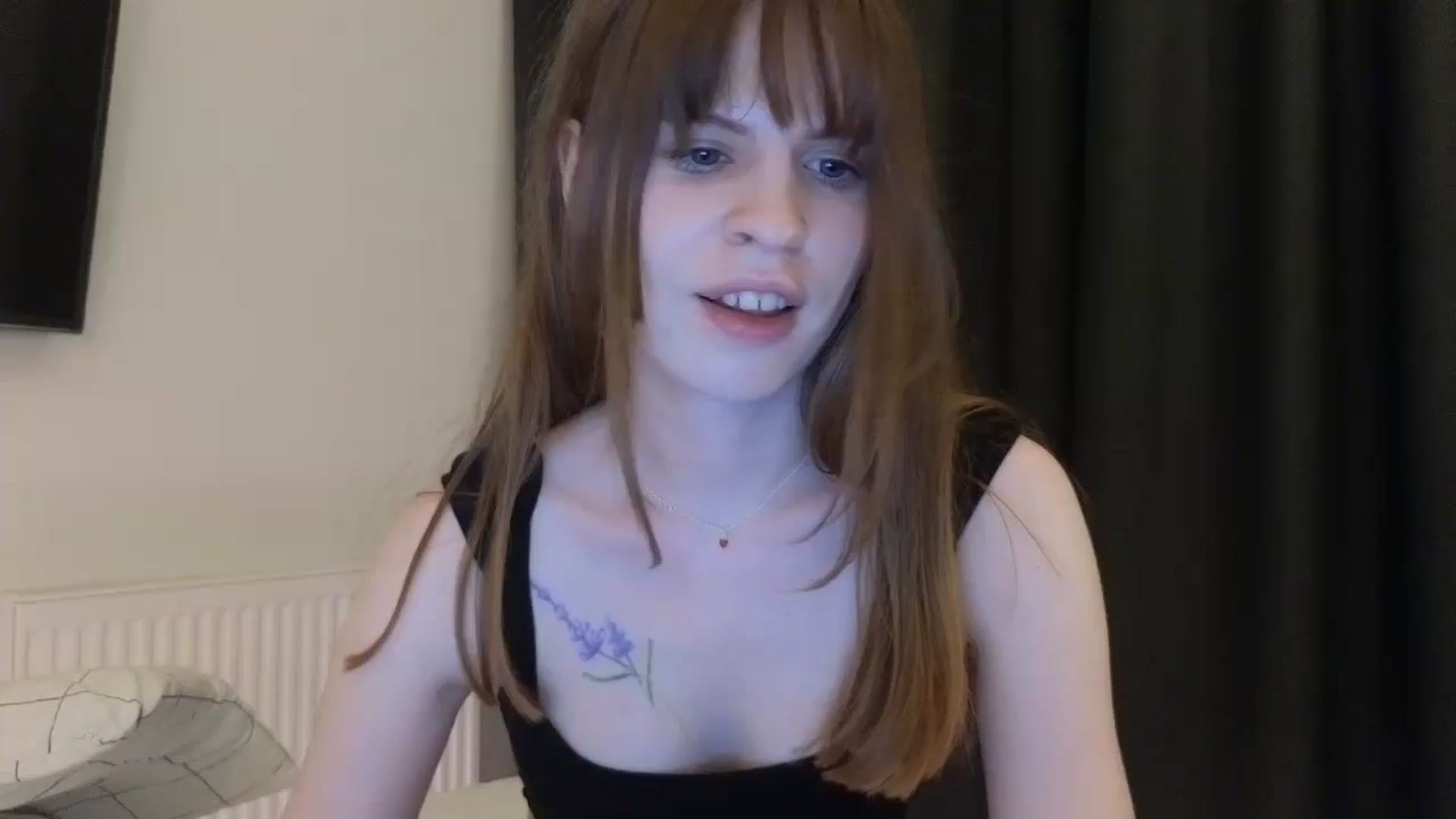 Gallery image thumbnail from Yuri_elfie's myfreecams stream on, 07/11/2025, 04:25 image 17 of 20