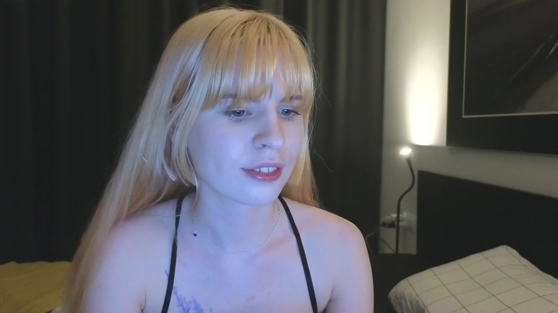Gallery image thumbnail from Yuri_elfie's myfreecams stream on, 08/02/2025, 05:41 image 1 of 20