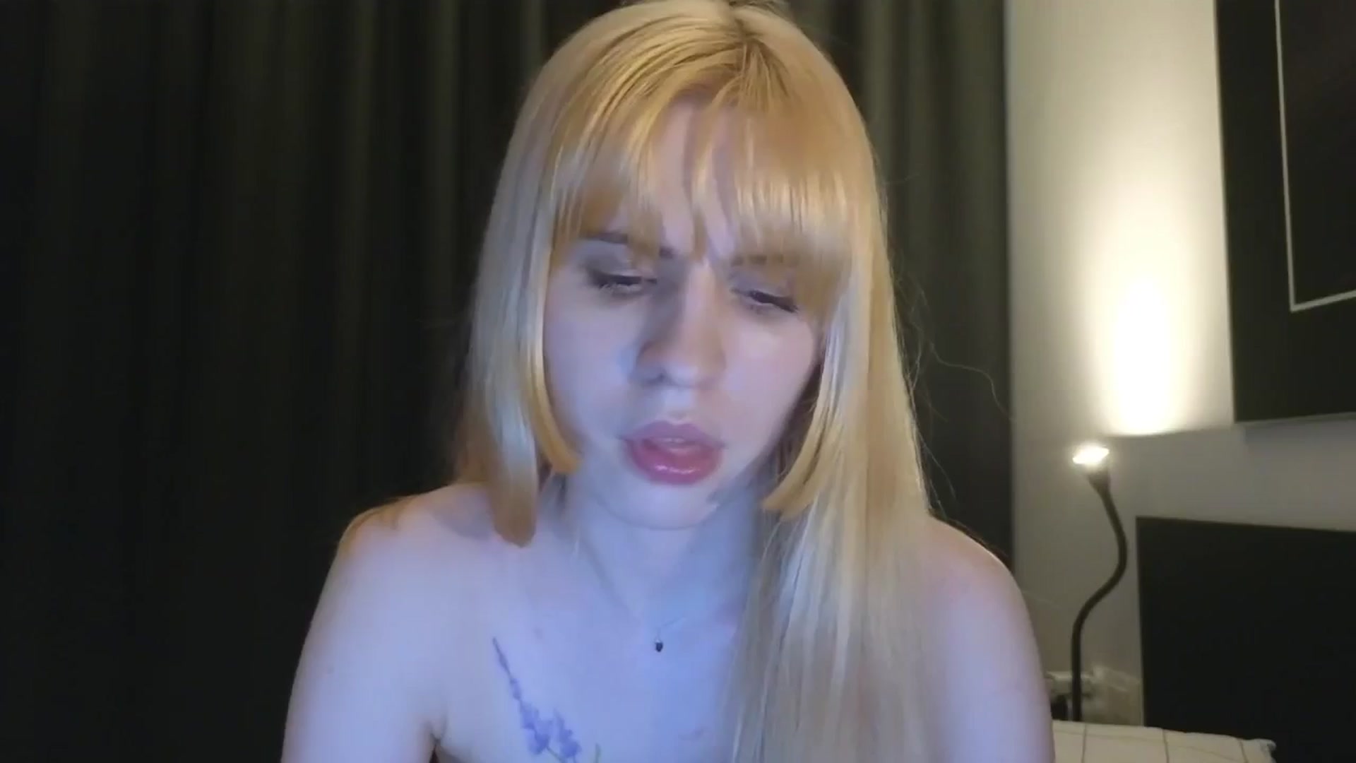 Gallery image thumbnail from Yuri_elfie's myfreecams stream on, 08/02/2025, 06:31 image 7 of 20