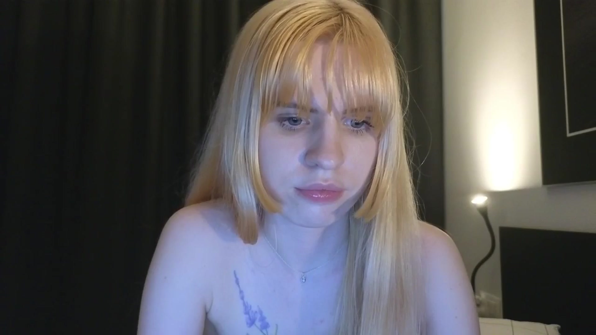 Gallery image thumbnail from Yuri_elfie's myfreecams stream on, 08/02/2025, 06:31 image 8 of 20