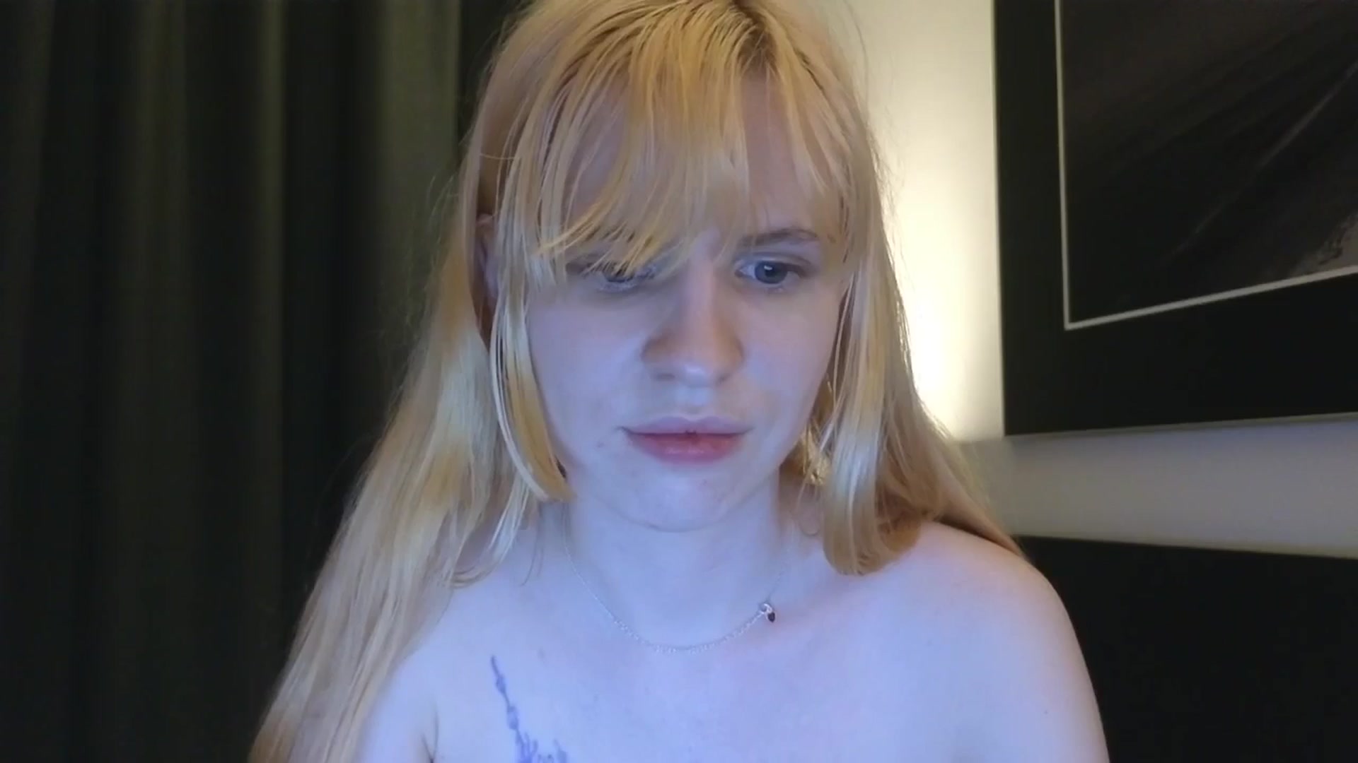 Gallery image thumbnail from Yuri_elfie's myfreecams stream on, 08/07/2025, 07:37 image 5 of 20