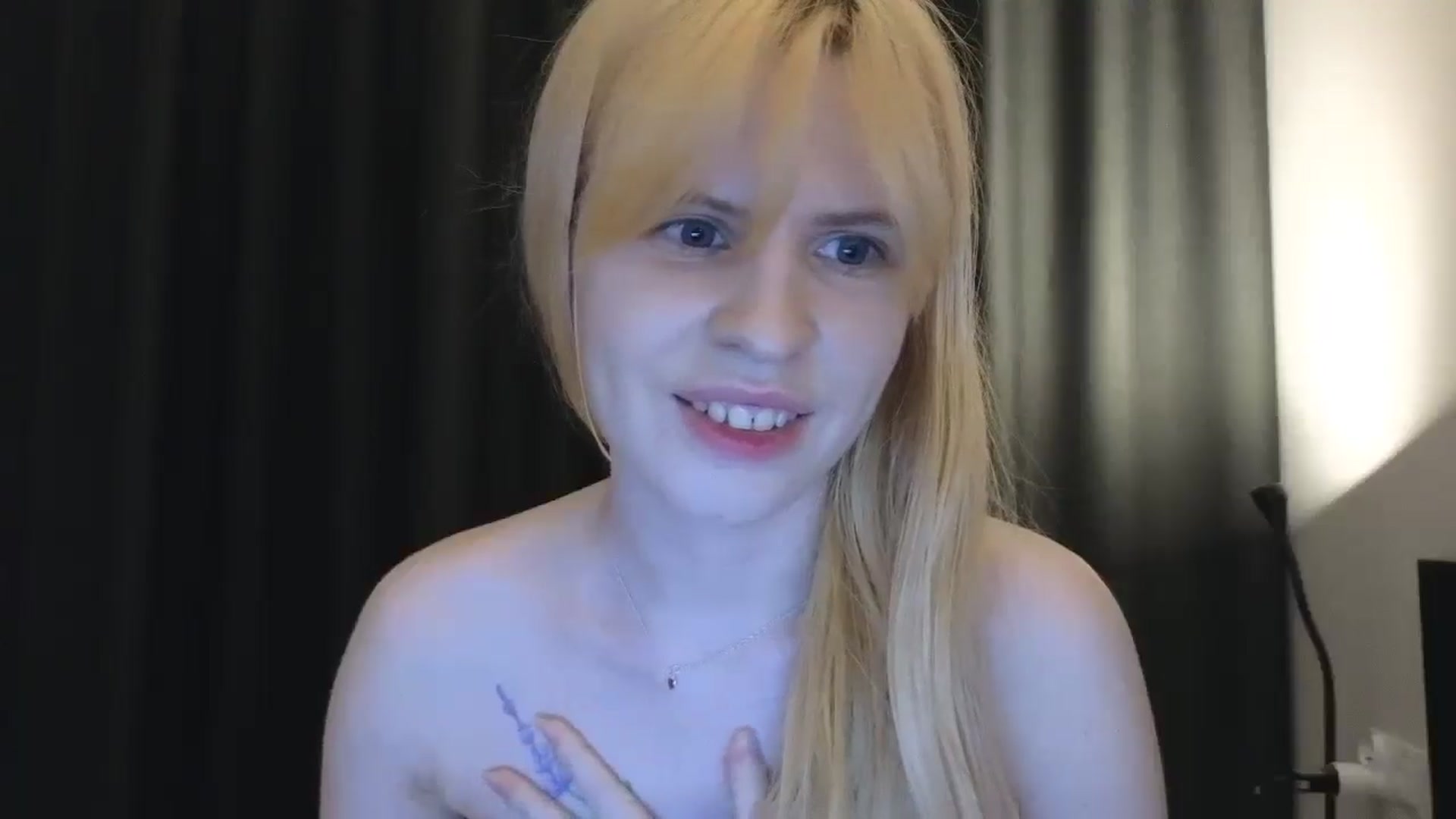 Gallery image thumbnail from Yuri_elfie's myfreecams stream on, 08/29/2025, 04:35 image 2 of 20