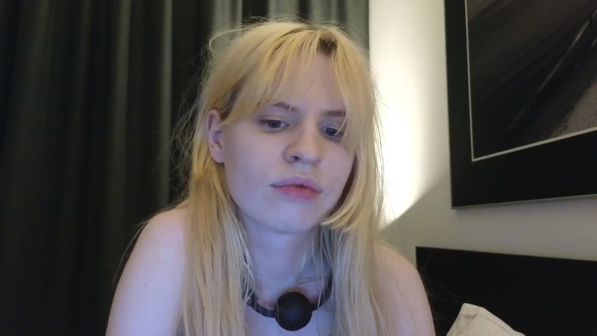 Gallery image thumbnail from Yuri_elfie's myfreecams stream on, 09/05/2025, 03:08 image 19 of 20