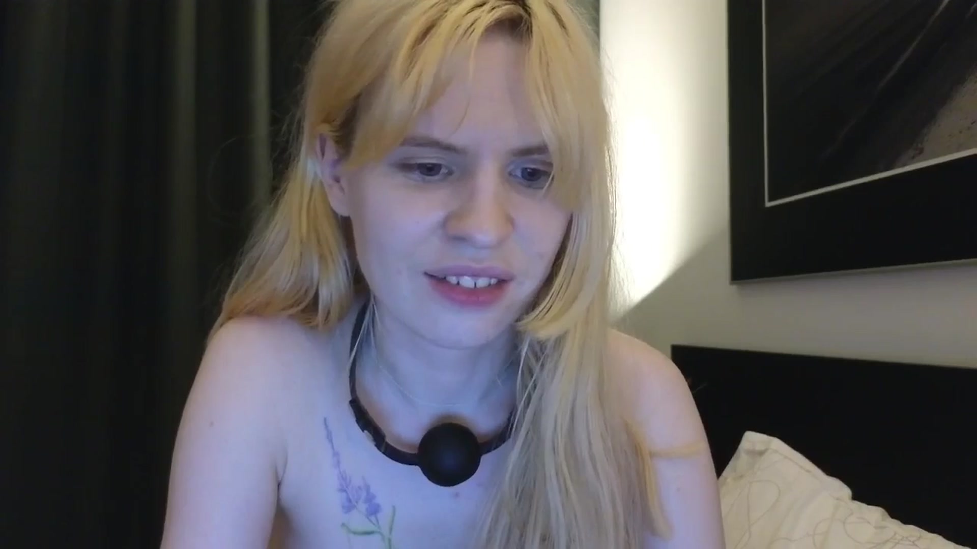 Gallery image thumbnail from Yuri_elfie's myfreecams stream on, 09/05/2025, 03:08 image 20 of 20