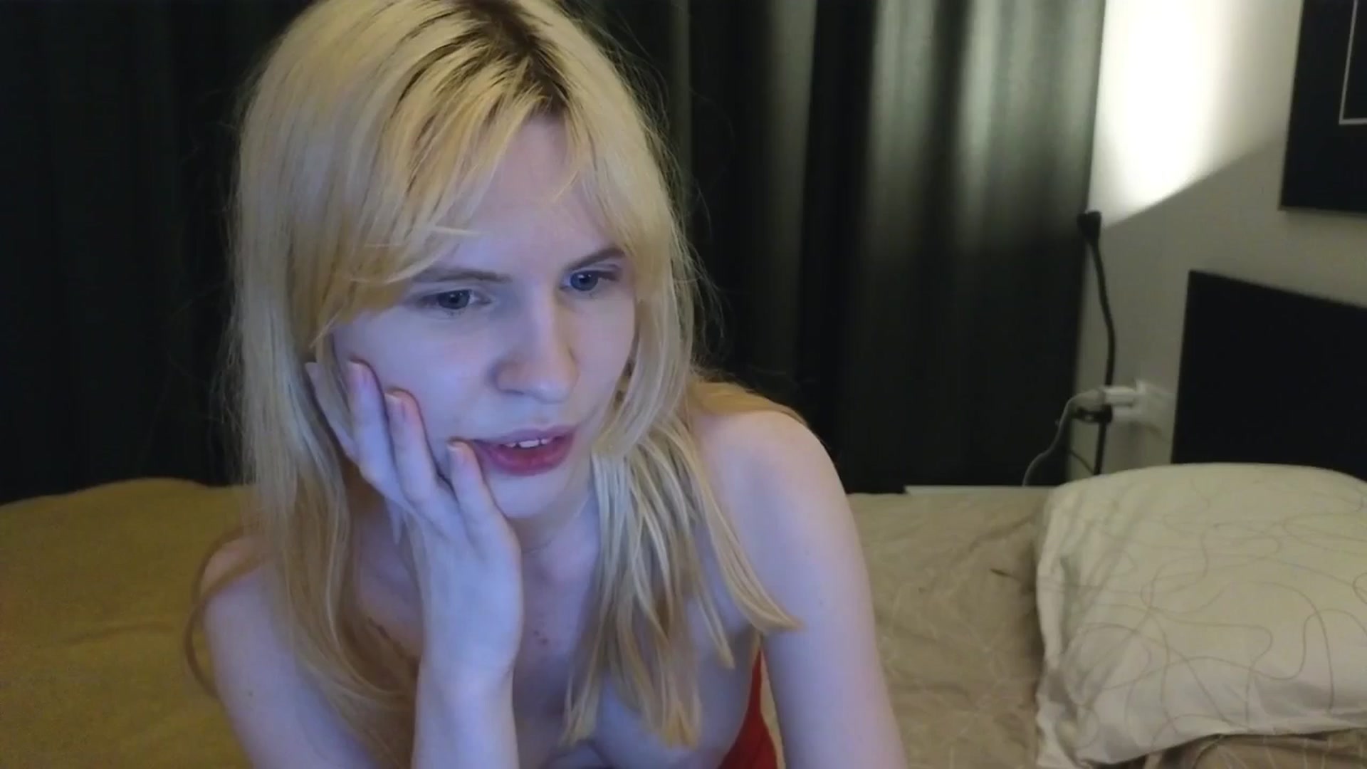 Gallery image thumbnail from Yuri_elfie's myfreecams stream on, 09/05/2025, 03:08 image 1 of 20