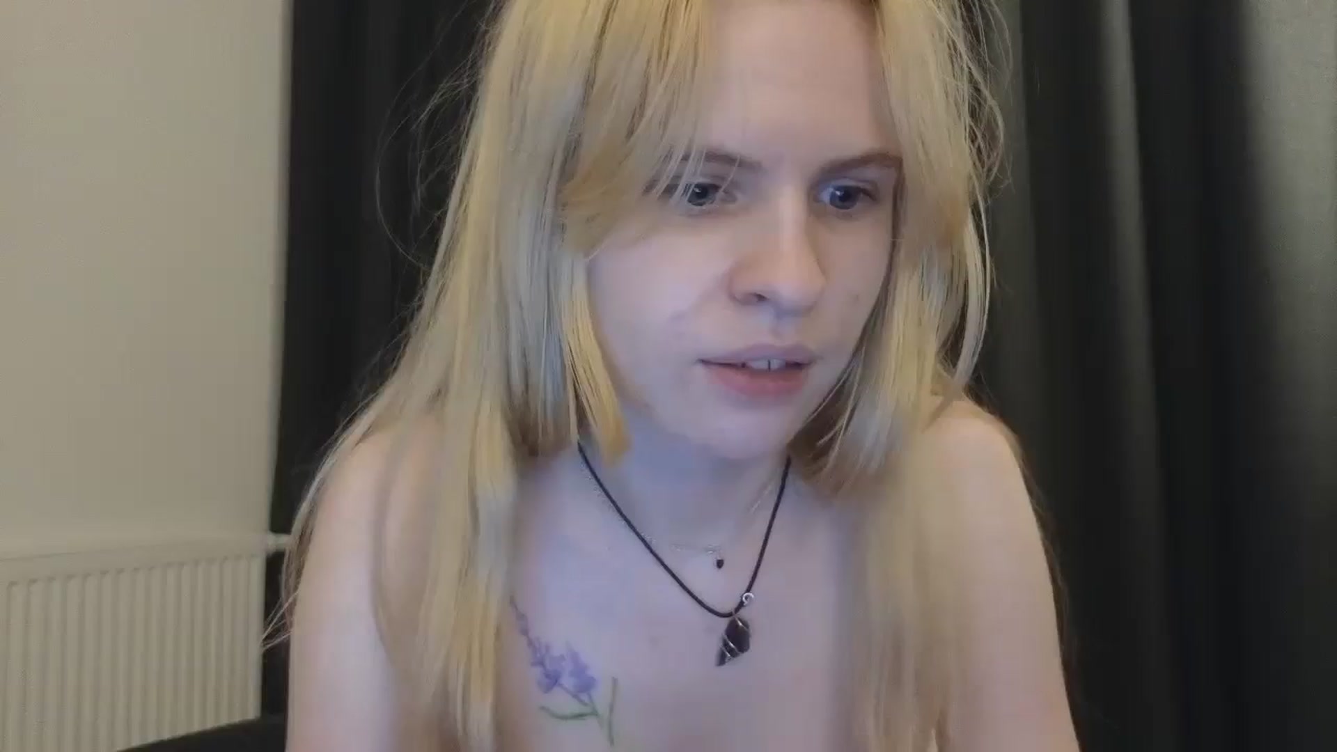 Gallery image thumbnail from Yuri_elfie's myfreecams stream on, 10/10/2025, 22:26 image 1 of 20