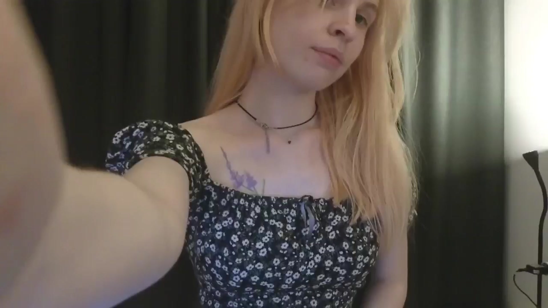 Gallery image thumbnail from Yuri_elfie's myfreecams stream on, 11/02/2025, 05:11 image 1 of 20