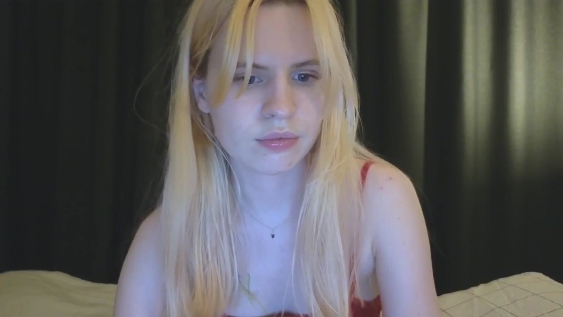 Gallery image thumbnail from Yuri_elfie's myfreecams stream on, 11/20/2025, 02:23 image 20 of 20