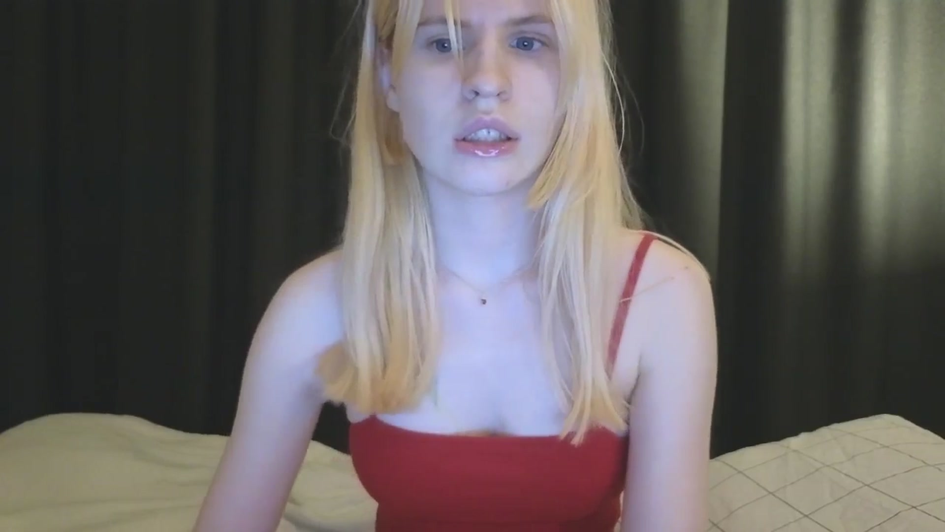 Gallery image thumbnail from Yuri_elfie's myfreecams stream on, 11/20/2025, 02:23 image 13 of 20
