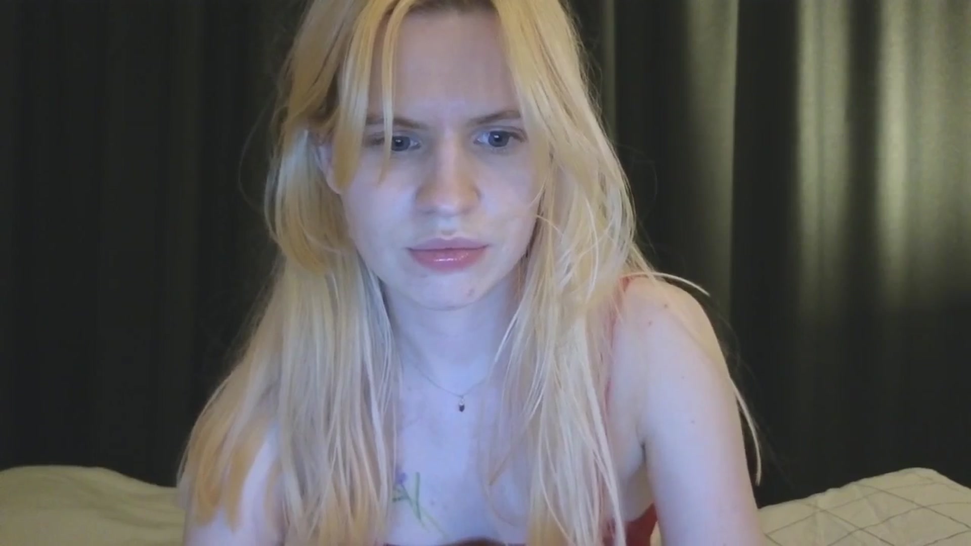 Gallery image thumbnail from Yuri_elfie's myfreecams stream on, 11/20/2025, 02:23 image 15 of 20