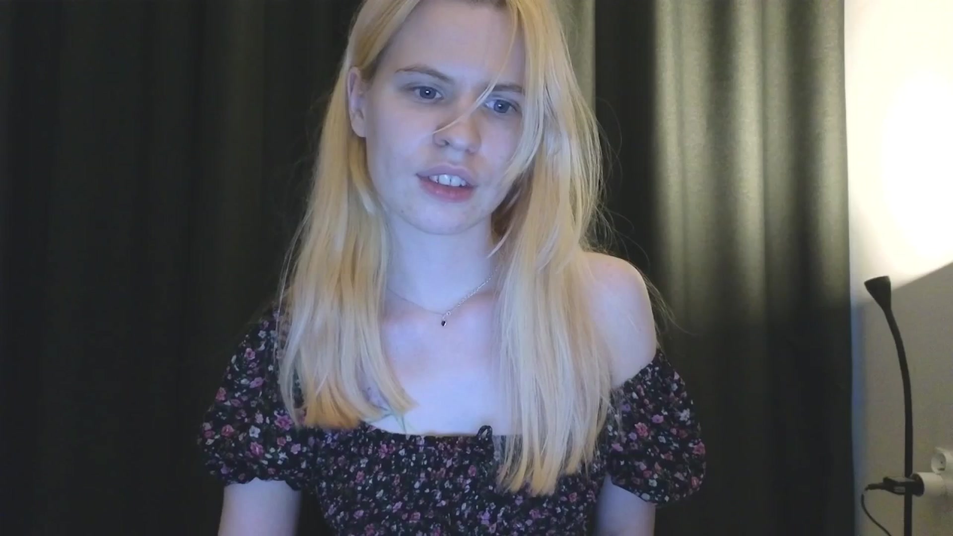 Gallery image thumbnail from Yuri_elfie's myfreecams stream on, 12/11/2025, 10:44 image 20 of 20